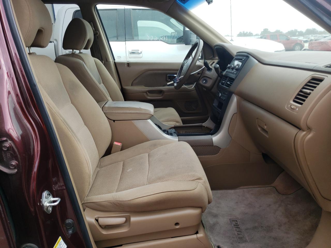 Photo 5 from auction – 2007 HONDA PILOT EX with VIN 5FNYF28497B046524
