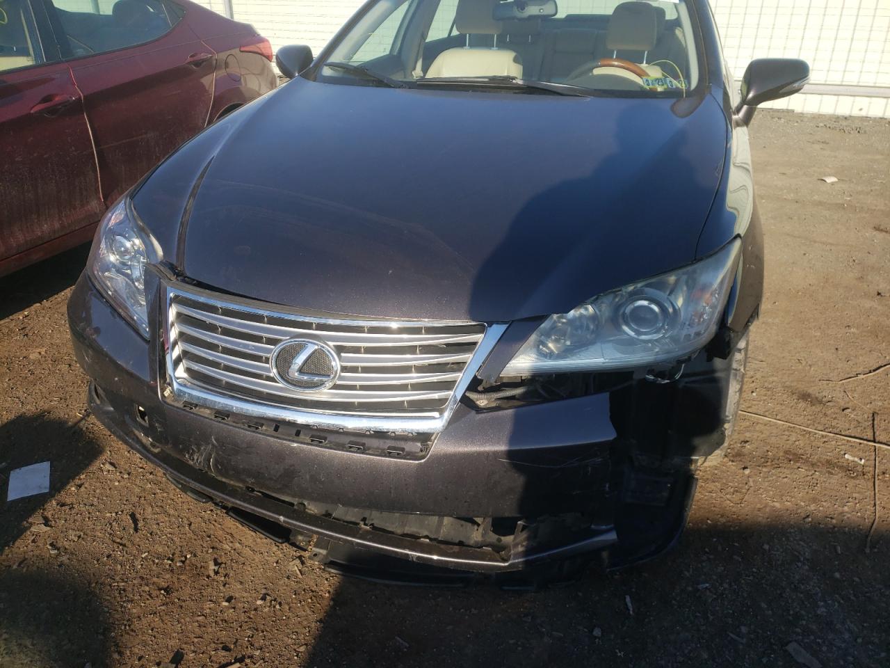 Photo 9 from auction – 2010 LEXUS ES 350 with VIN JTHBK1EG8A2364640