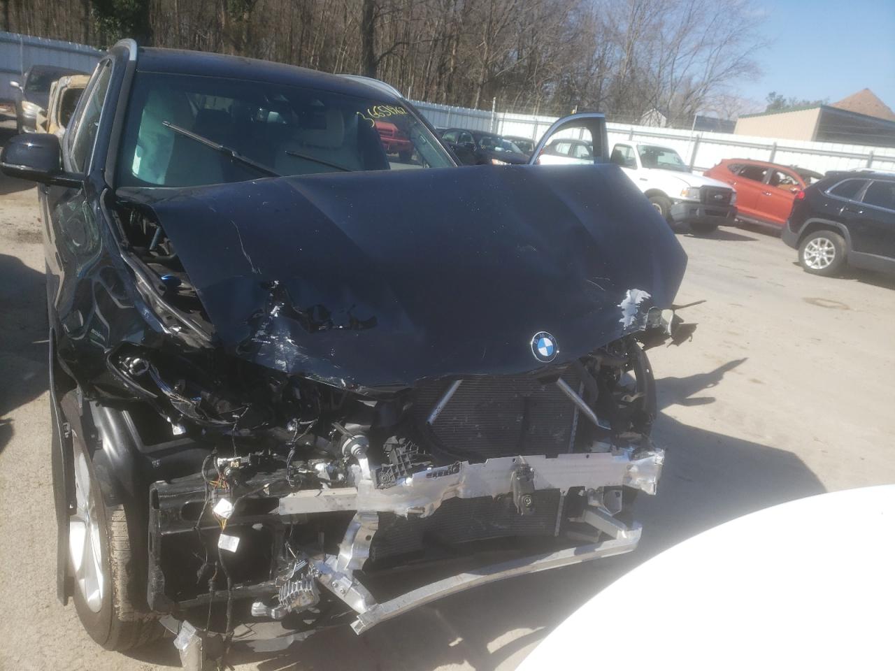 Photo 7 from auction – 2019 BMW X3 XDRIVE3 with VIN 5UXTR9C56KLE15972