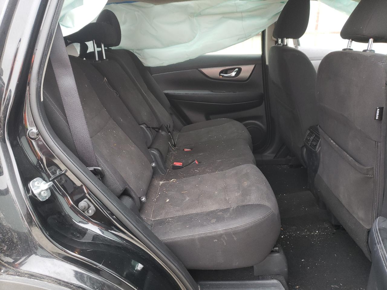 Photo 6 from auction – 2016 NISSAN ROGUE S with VIN KNMAT2MV3GP714400