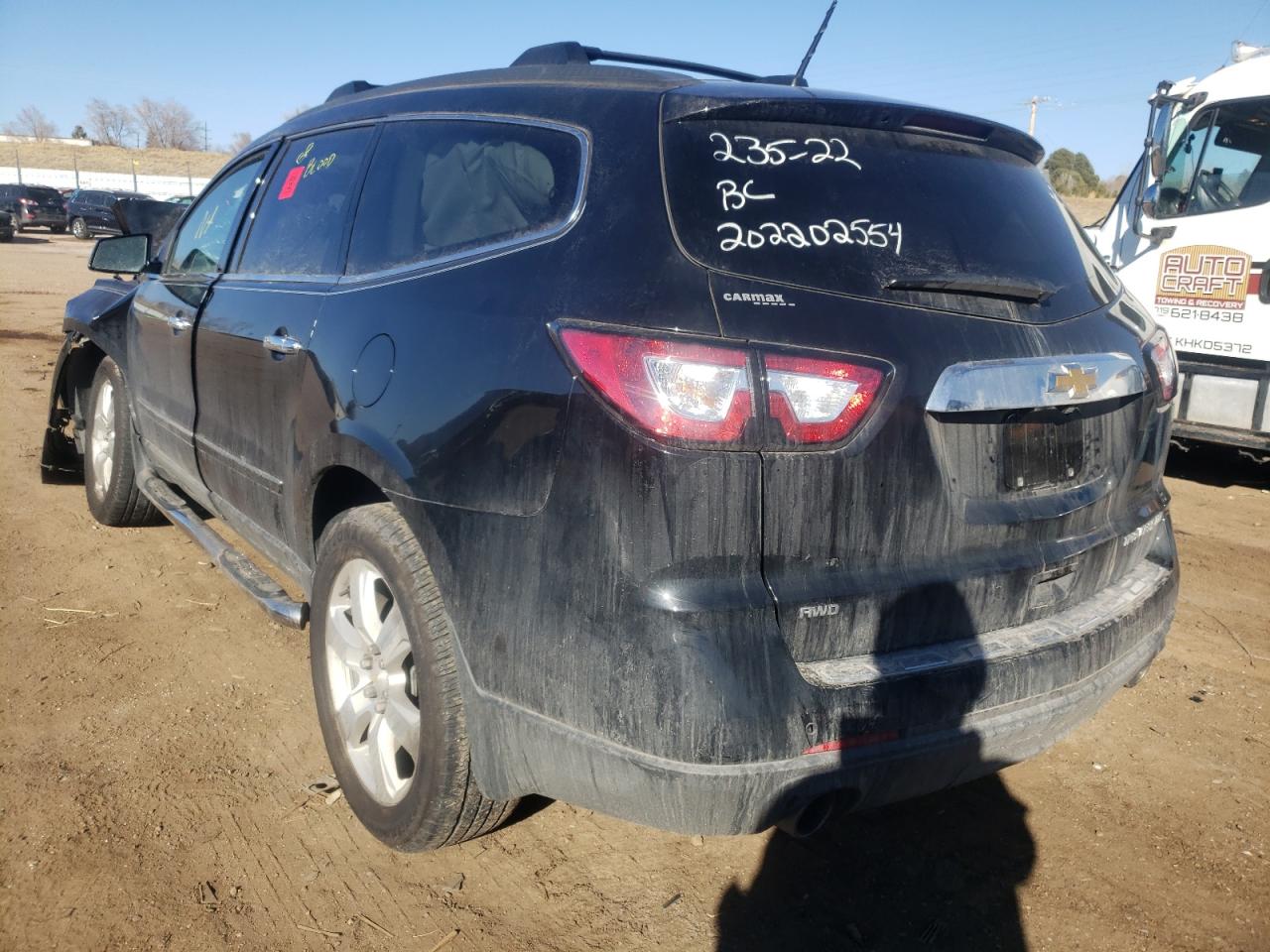 Photo 3 from auction – 2016 CHEVROLET TRAVERSE L with VIN 1GNKVJKD0GJ228429