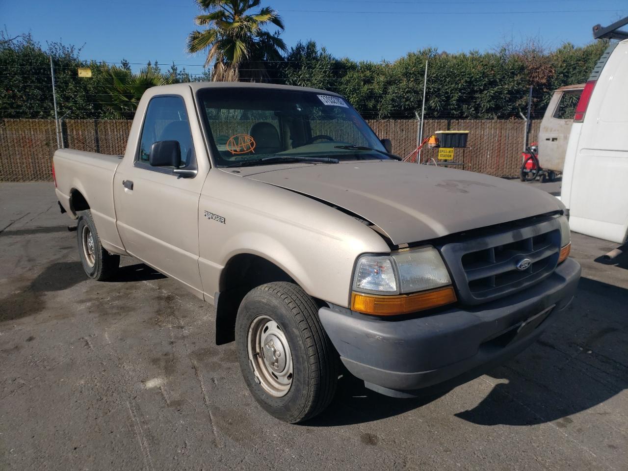 FORD RANGER 1998 z numerem VIN 1FTYR10CXWUC52302 - Zdjęcie z aukcji