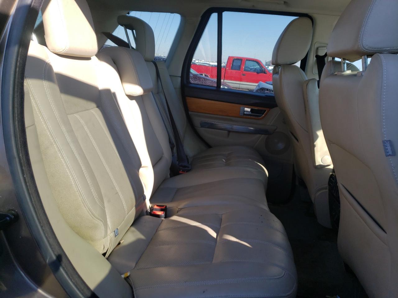 Photo 6 from auction – 2010 LAND ROVER RANGE ROVE with VIN SALSK2D41AA248399