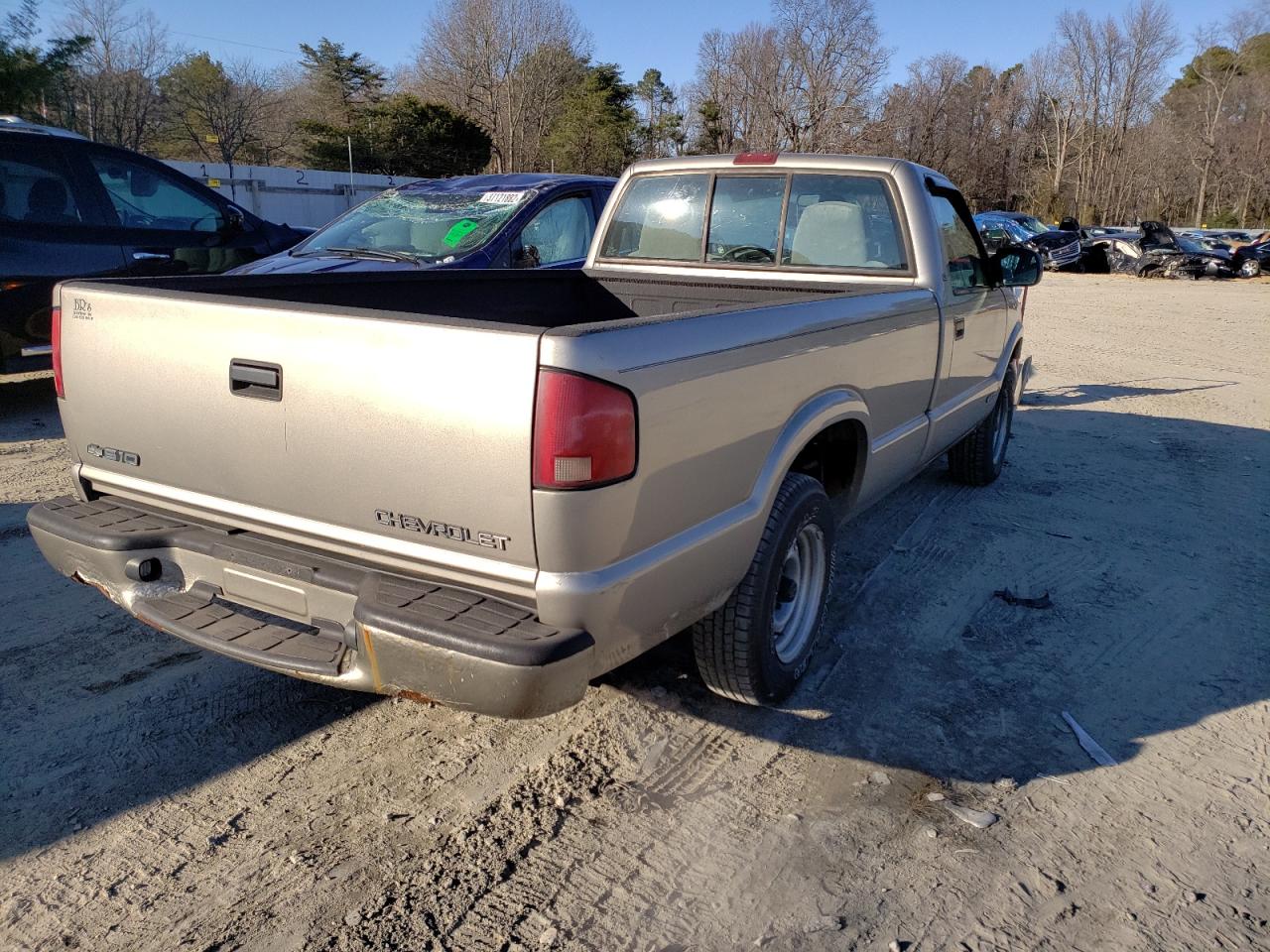 Photo 4 from auction – 2000 CHEVROLET 150 with VIN 1GCCS14W2YK277132