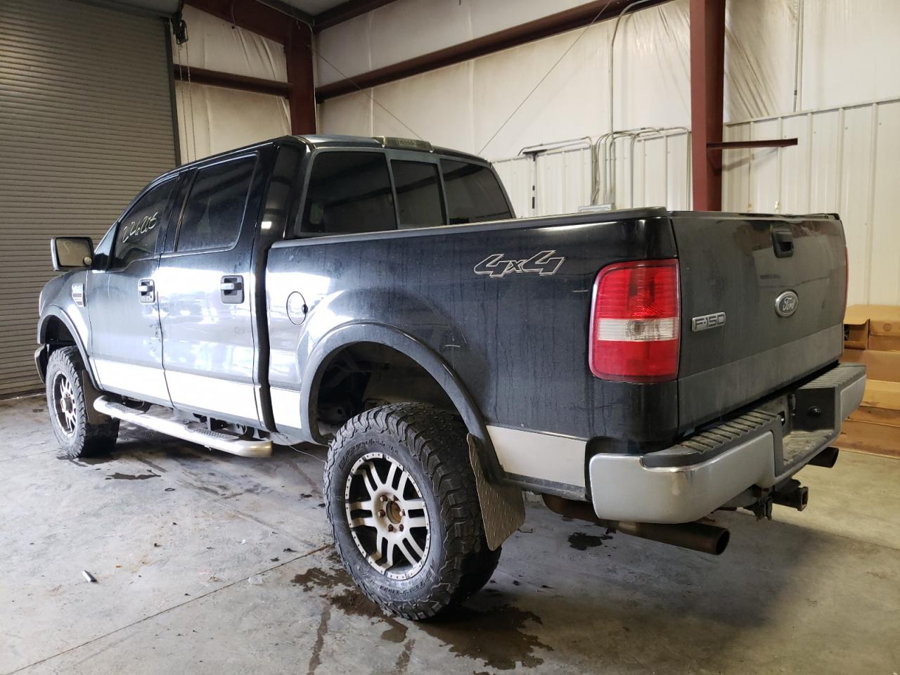 Photo 3 from auction – 2004 FORD F150 SUPER with VIN 1FTPW14564FA40093
