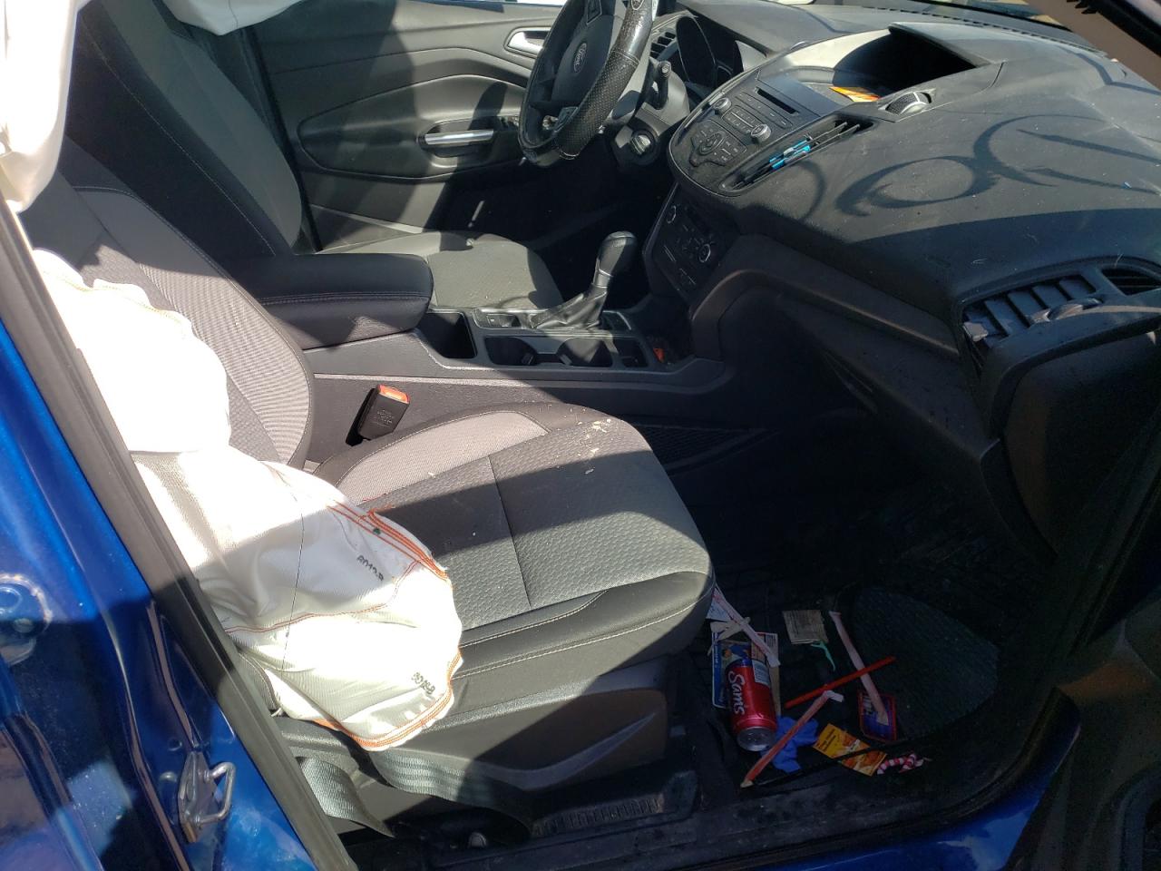 Photo 5 from auction – 2017 FORD ESCAPE SE with VIN 1FMCU0GD9HUB52630