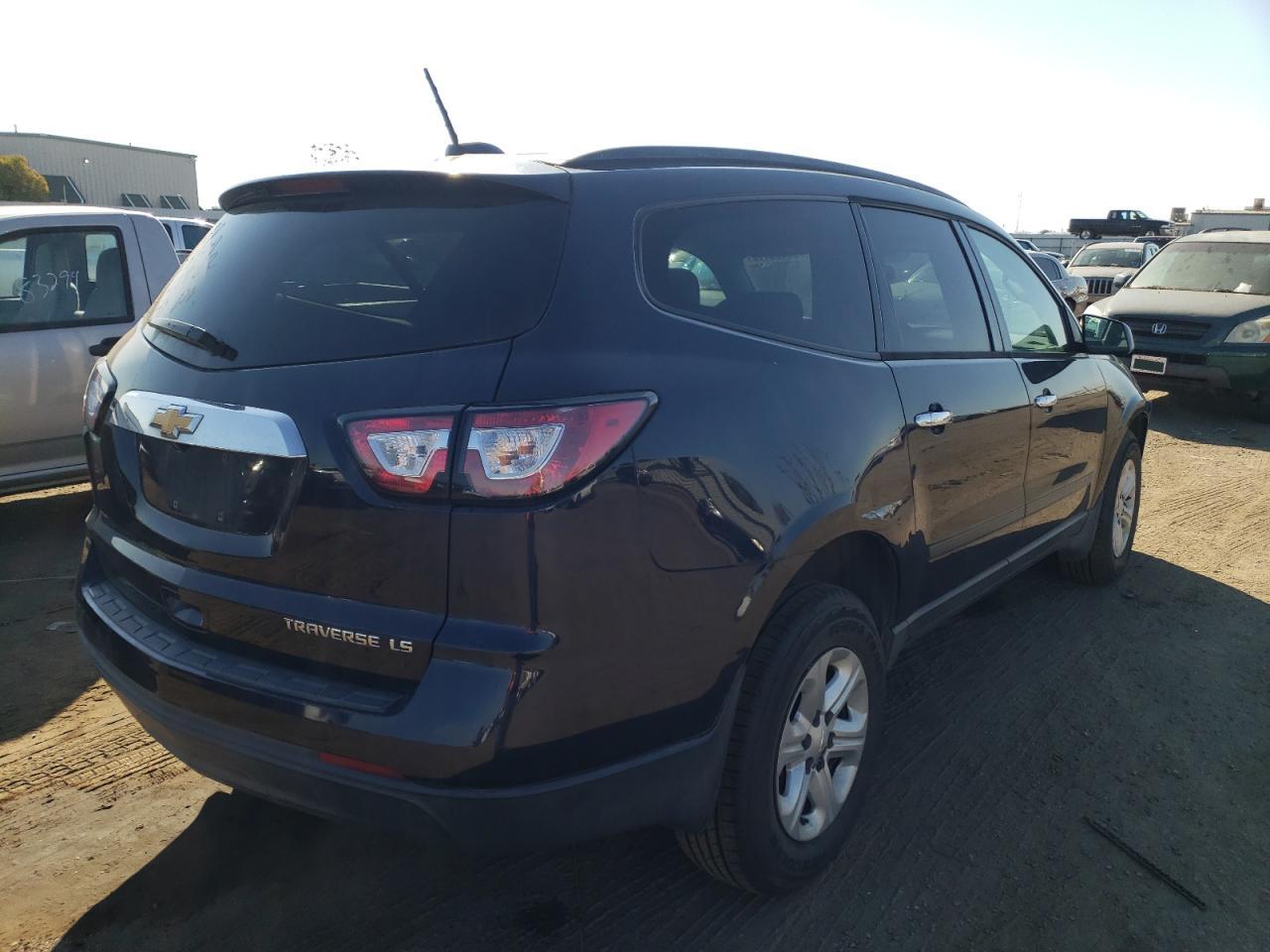 Photo 4 from auction – 2016 CHEVROLET TRAVERSE L with VIN 1GNKRFED5GJ319757