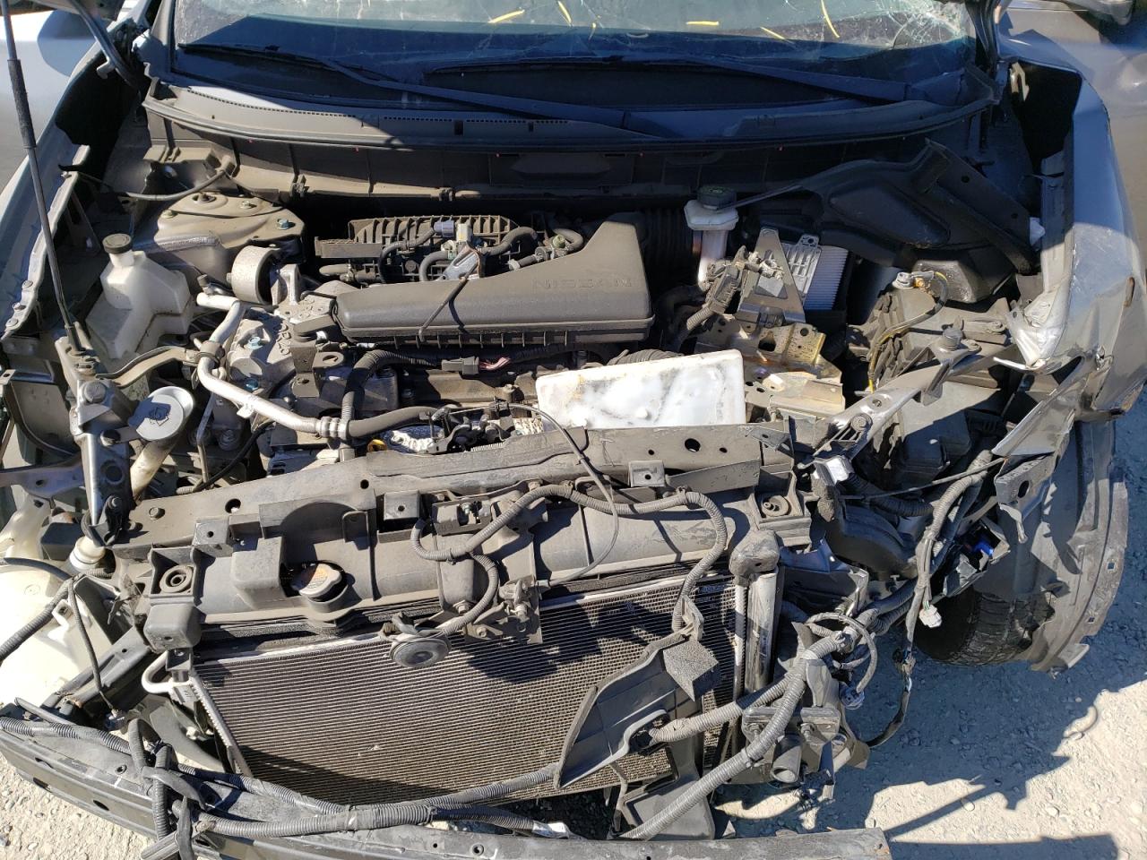 Photo 7 from auction – 2015 NISSAN ROGUE S with VIN KNMAT2MT0FP582466