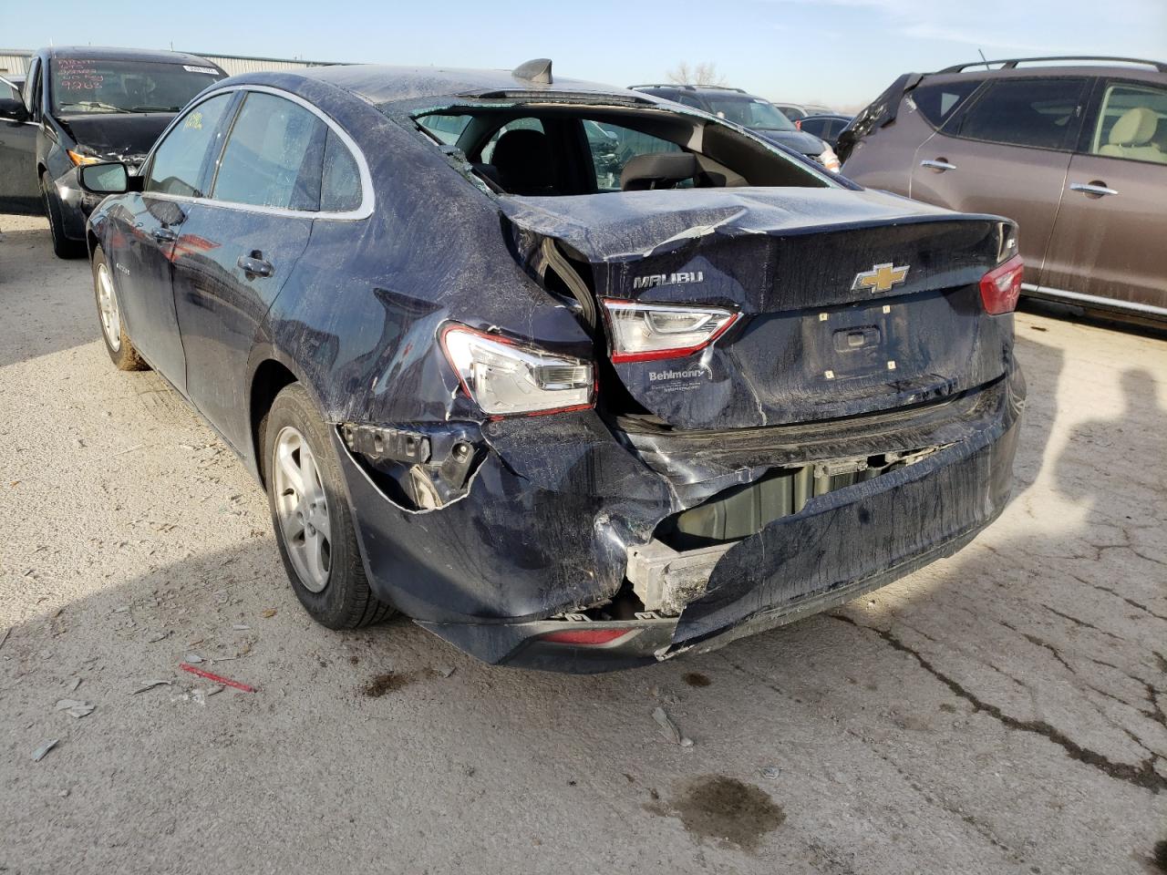 Photo 3 from auction – 2016 CHEVROLET MALIBU LS with VIN 1G1ZB5ST5GF280309