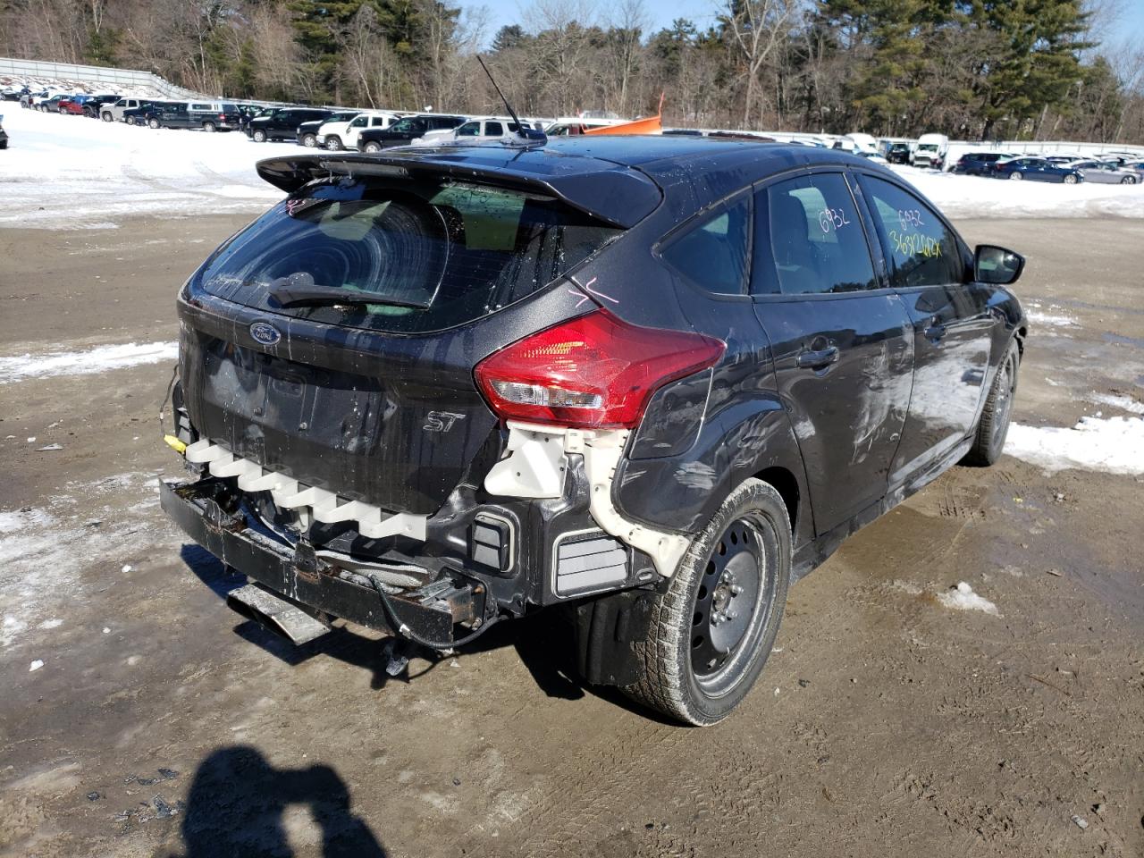 Photo 4 from auction – 2018 FORD FOCUS ST with VIN 1FADP3L98JL254263