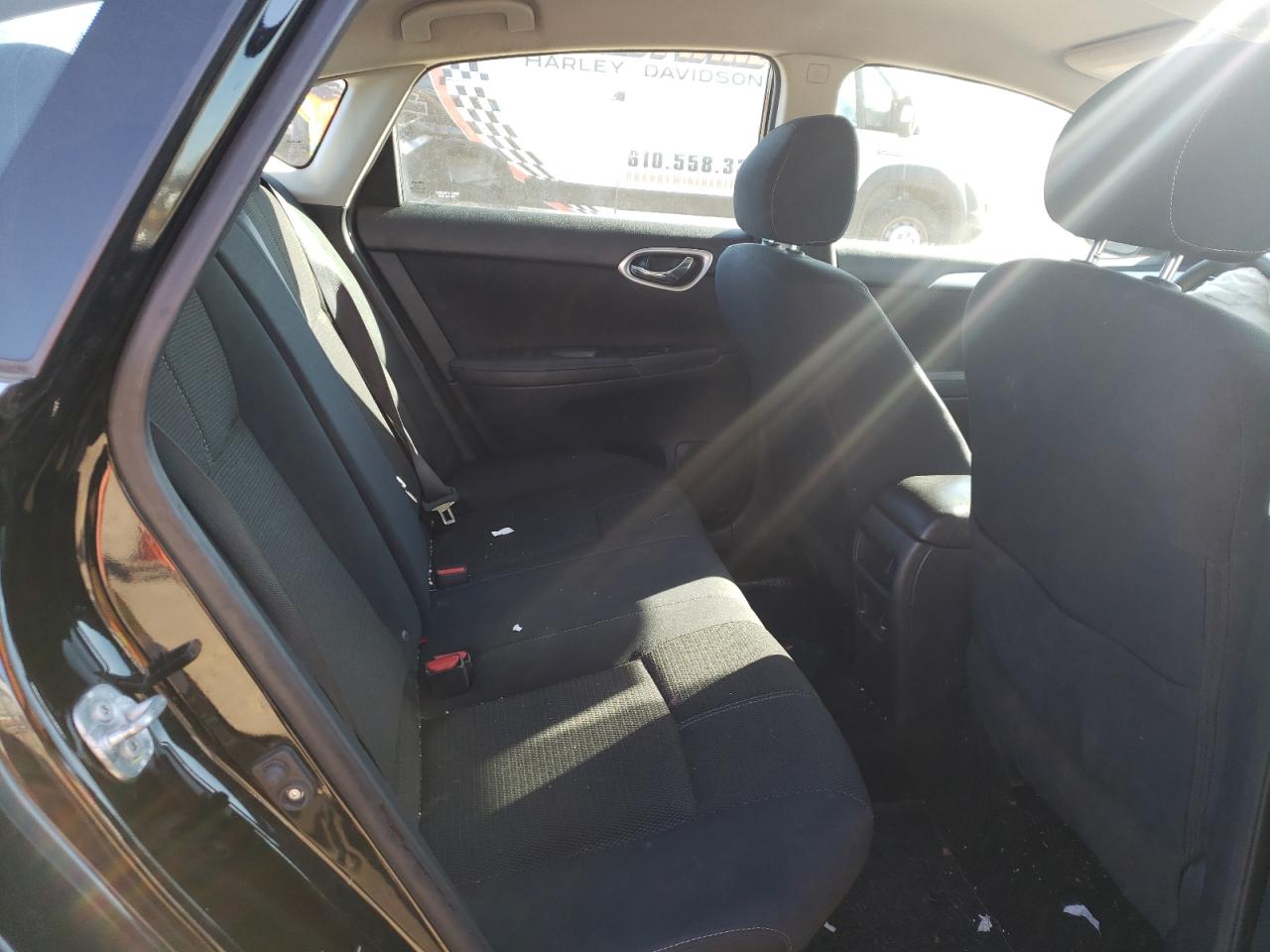 Photo 6 from auction – 2016 NISSAN SENTRA S with VIN 3N1AB7AP4GY252565