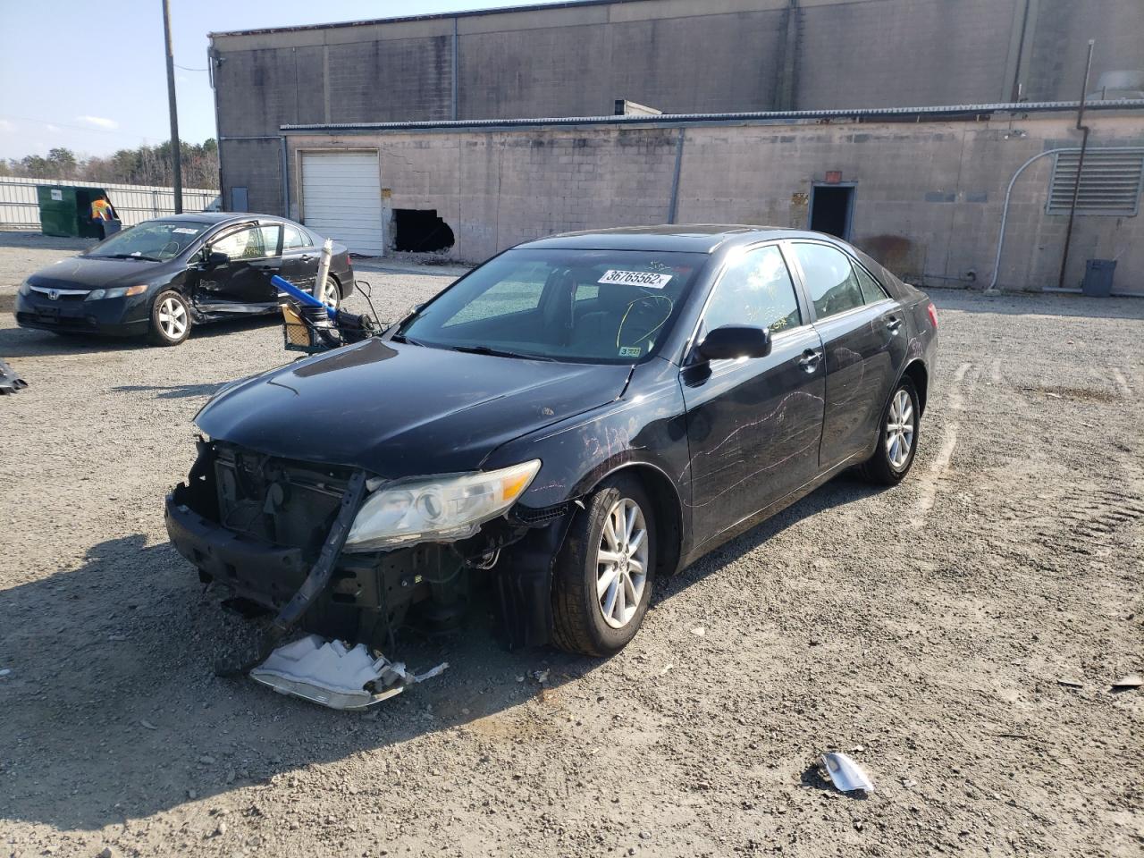 Photo 2 from auction – 2011 TOYOTA CAMRY SE with VIN 4T1BK3EK8BU130324