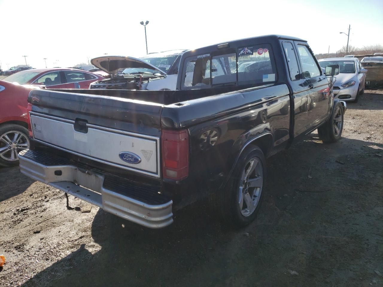 Photo 4 from auction – 1990 FORD RANGER SUP with VIN 1FTCR14T3LPB64366