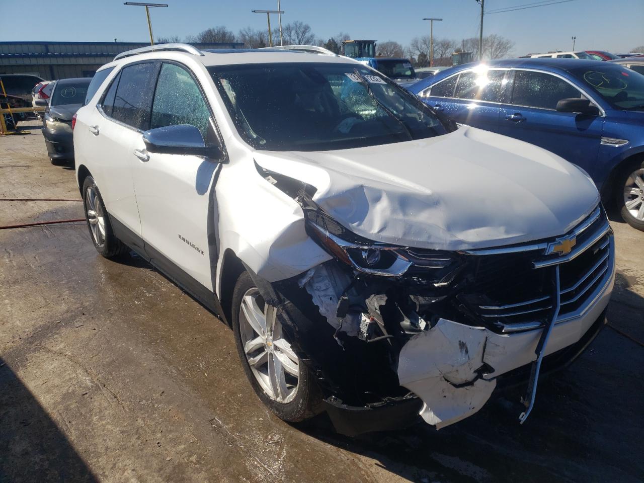 CHEVROLET EQUINOX PR 2018 with VIN 2GNAXNEX0J6285933 - Photo from auction