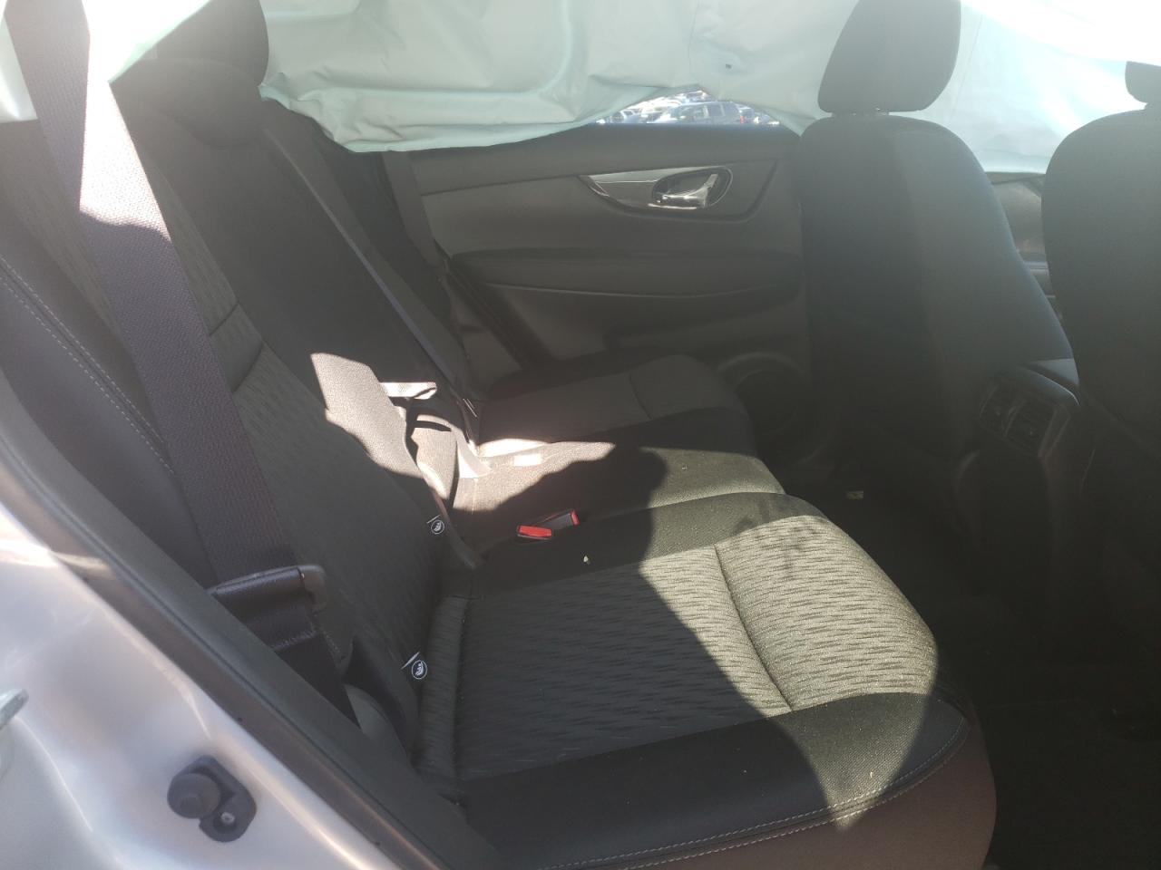 Photo 6 from auction – 2019 NISSAN ROGUE S with VIN KNMAT2MV5KP511520