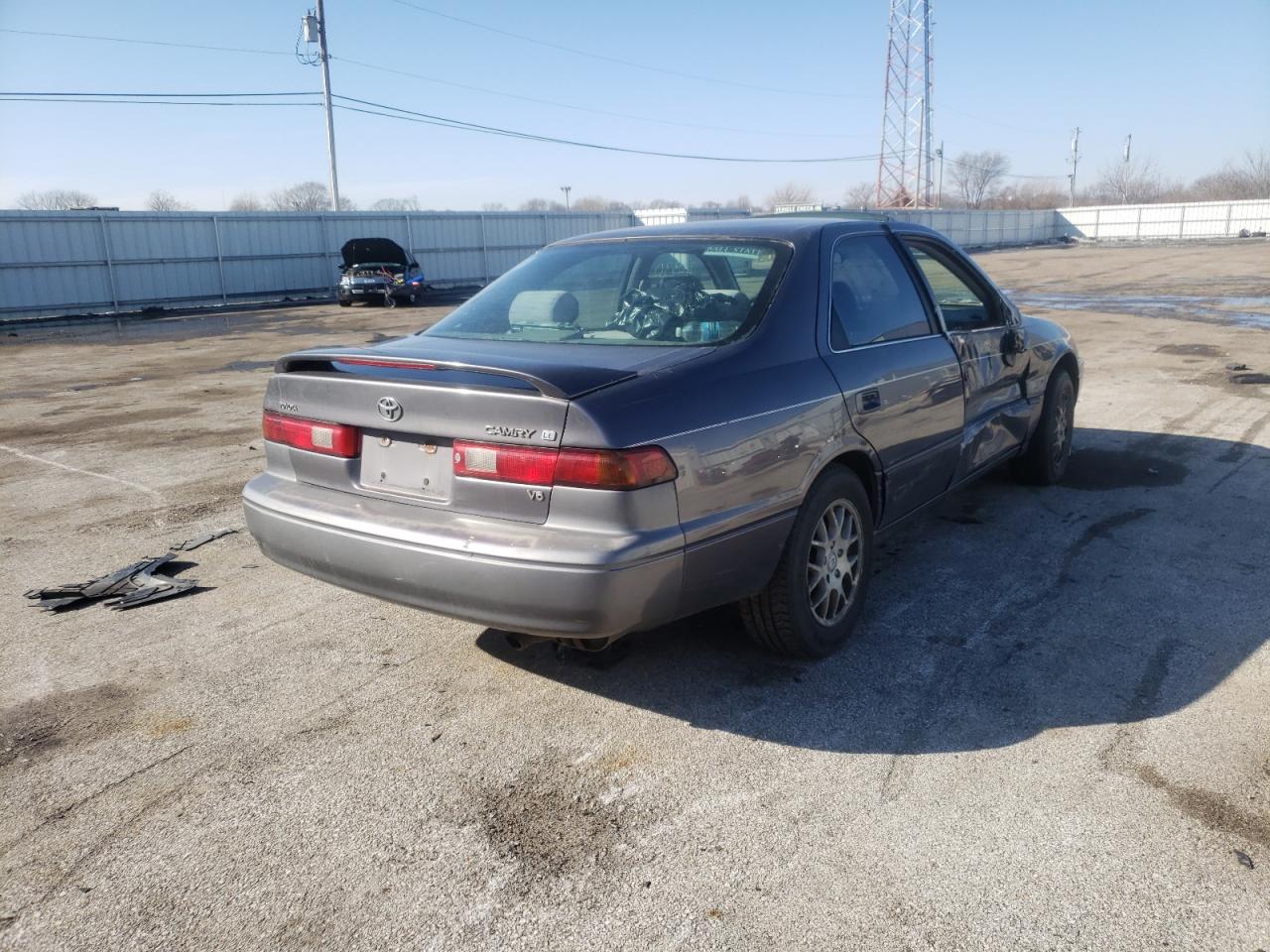 Photo 4 from auction – 1998 TOYOTA CAMRY CE with VIN 4T1BF22K6WU070939