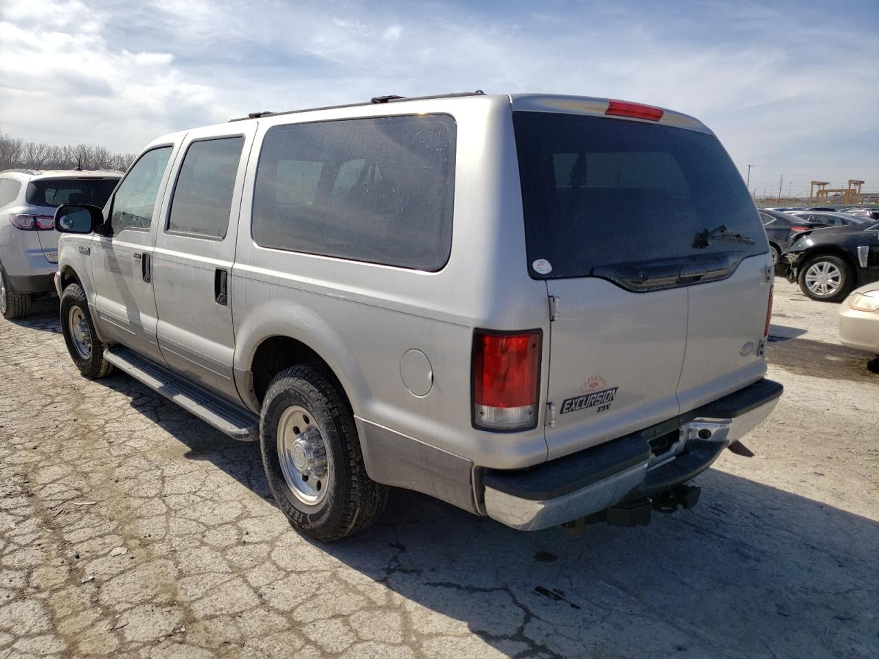 Photo 3 from auction – 2003 FORD EXCURSION with VIN 1FMNU40LX3ED55059