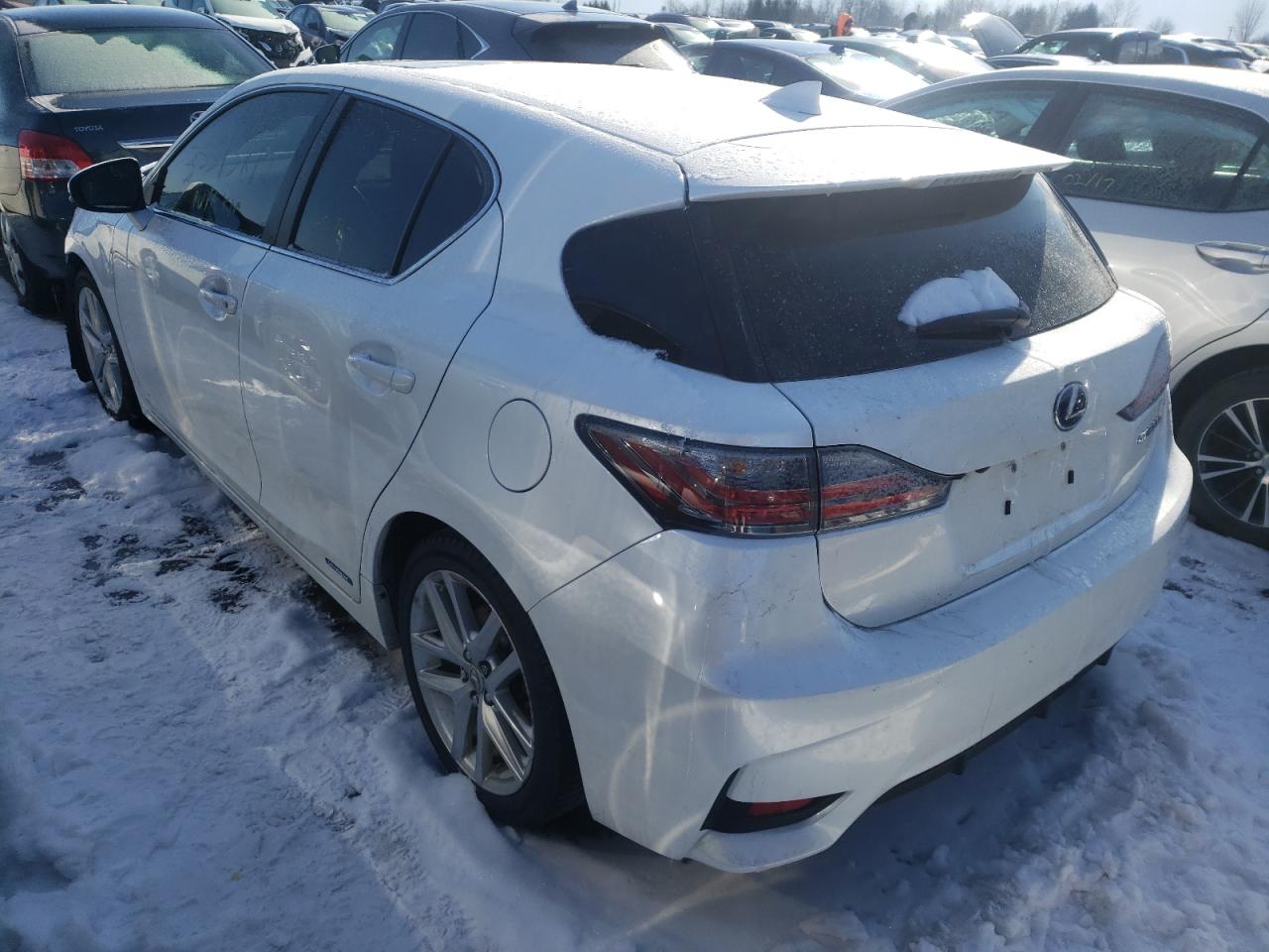 Photo 3 from auction – 2017 LEXUS CT 200 with VIN JTHKD5BHXH2290226