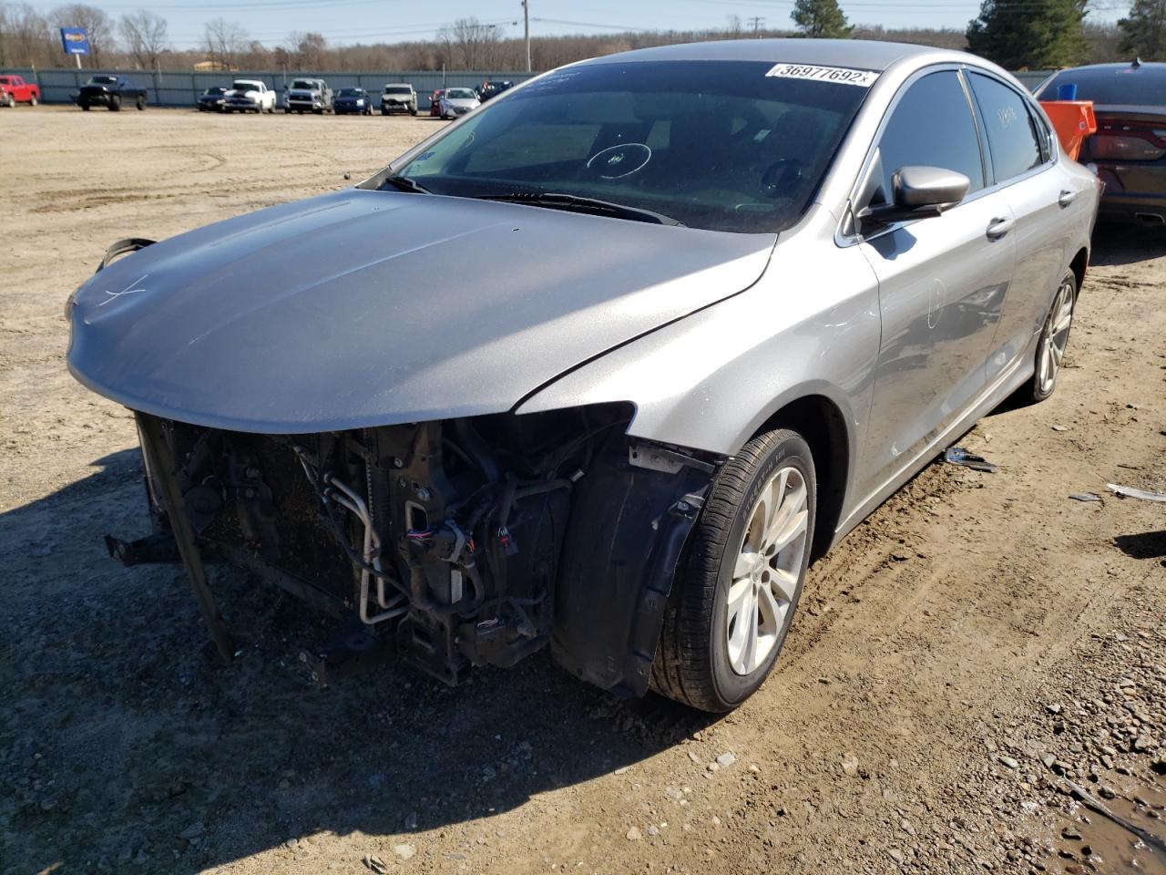 Photo 2 from auction – 2016 CHRYSLER 200 LIMITE with VIN 1C3CCCAB6GN151898