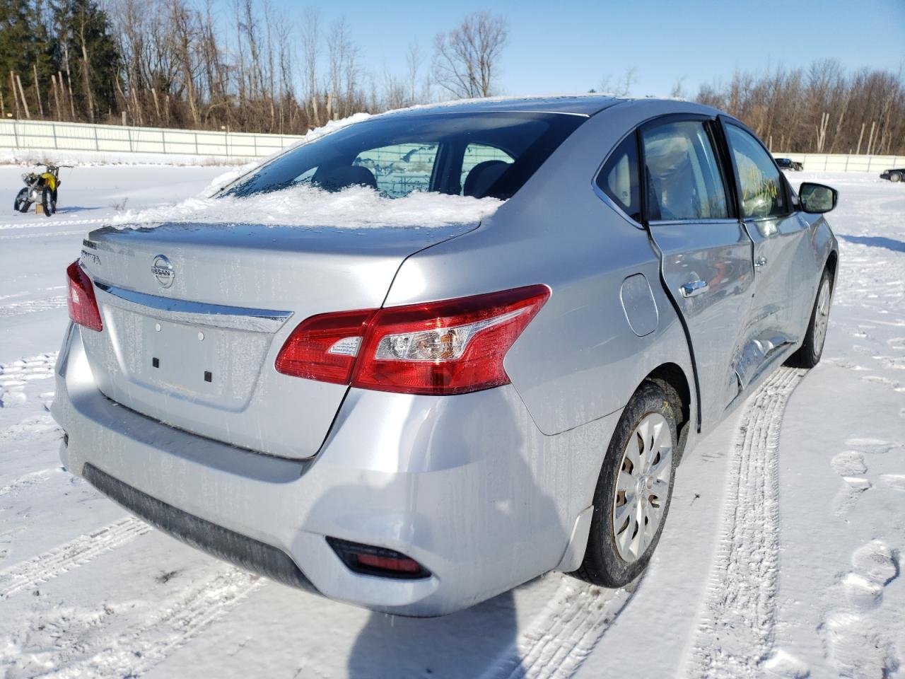 Photo 4 from auction – 2016 NISSAN SENTRA S with VIN 3N1AB7AP6GY335074