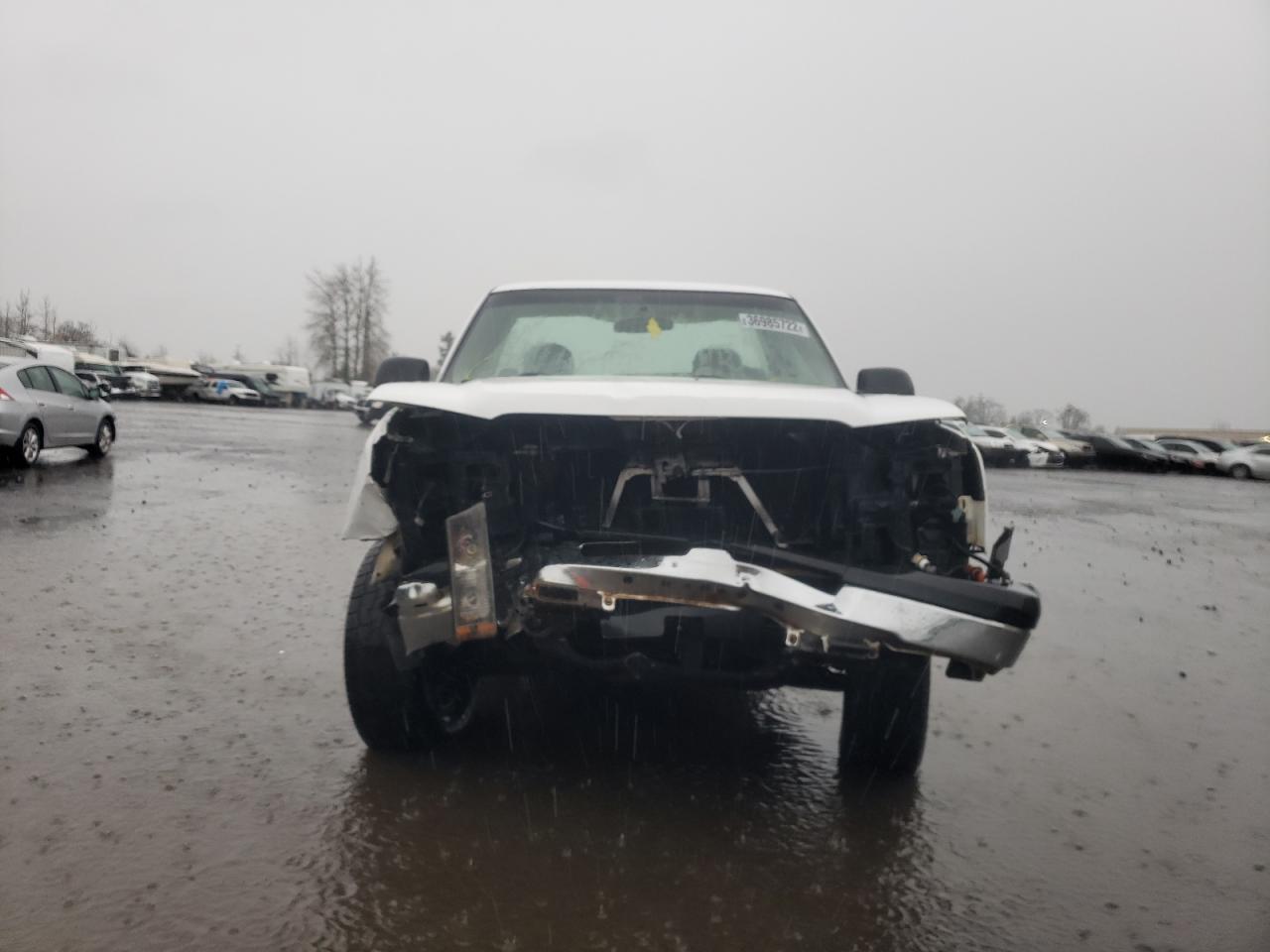 Photo 9 from auction – 2005 CHEVROLET SILVERADO with VIN 1GCEK14V15Z225834