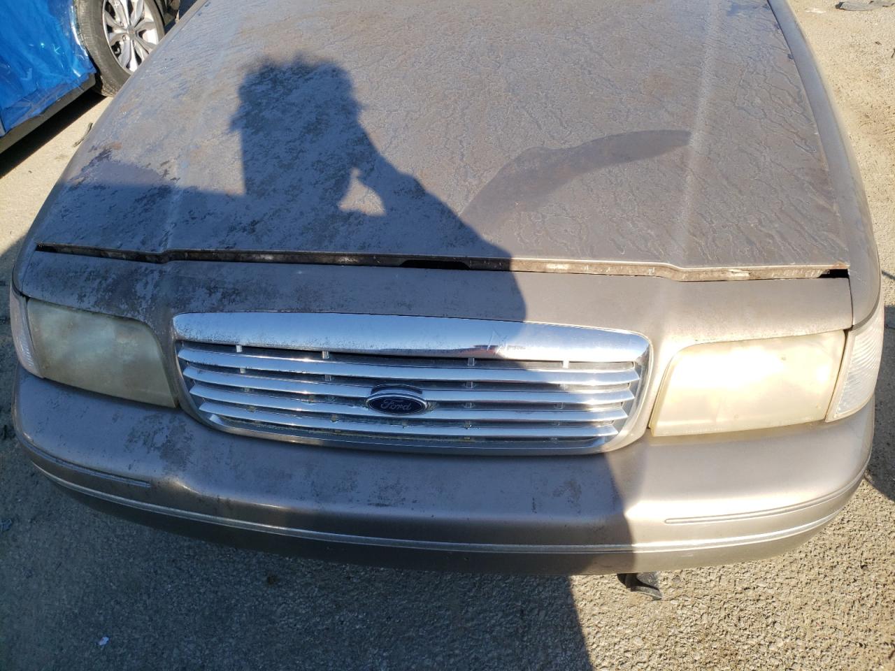 Zdjęcie 7 z aukcji – 2001 FORD CROWN VICT z VIN 2FAFP74W01X103179