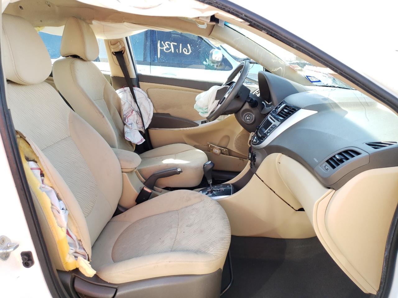 Photo 5 from auction – 2014 HYUNDAI ACCENT with VIN KMHCU4AE3EU749809