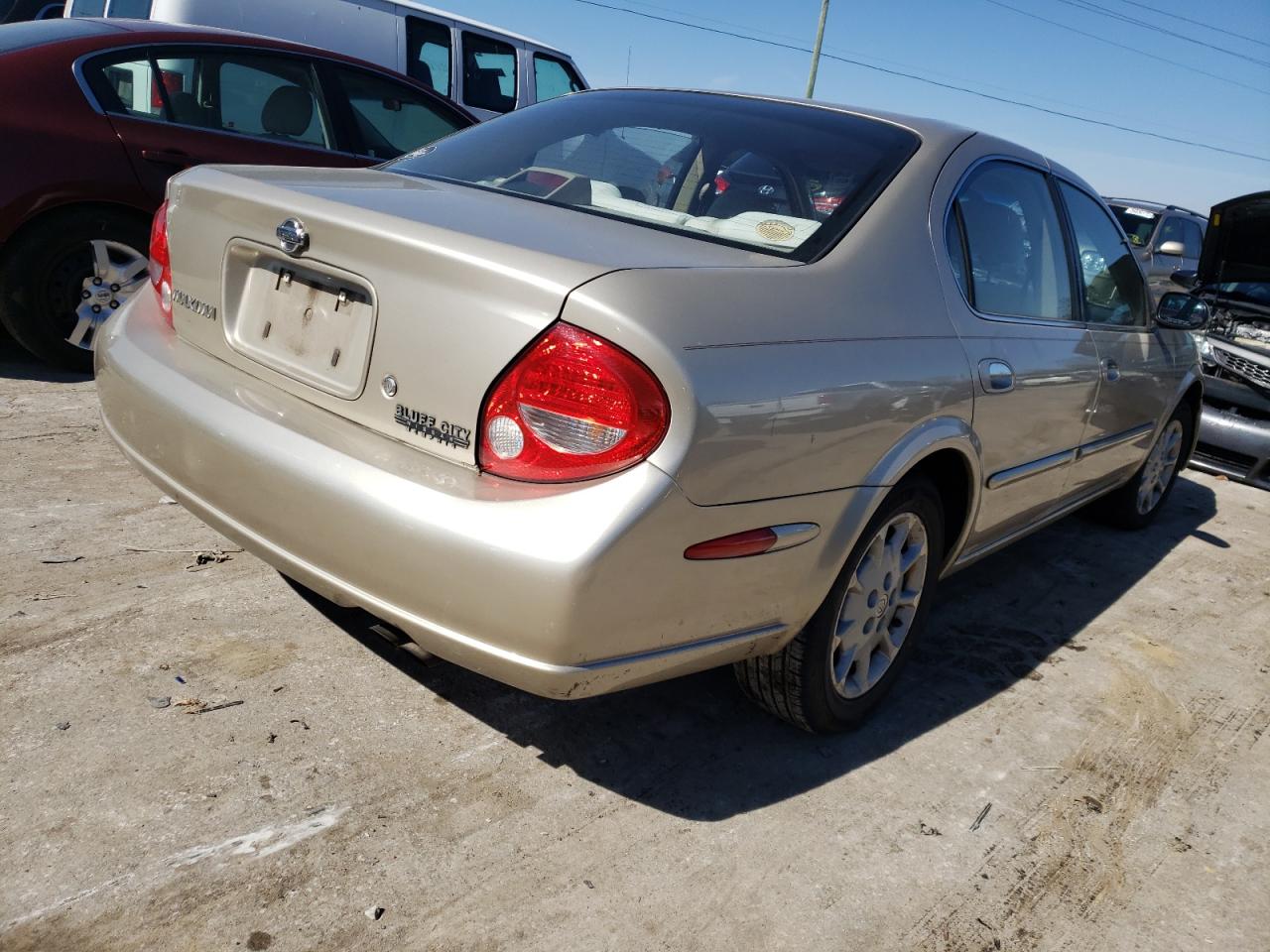 Photo 4 from auction – 2000 NISSAN MAXIMA GLE with VIN JN1CA31D0YT504008
