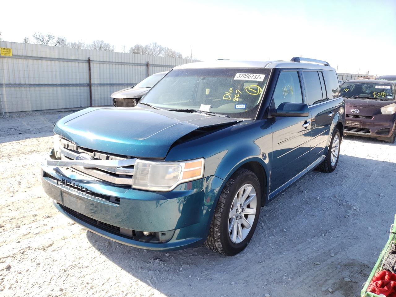 Photo 2 from auction – 2011 FORD FLEX SEL with VIN 2FMGK5CC0BBD10867