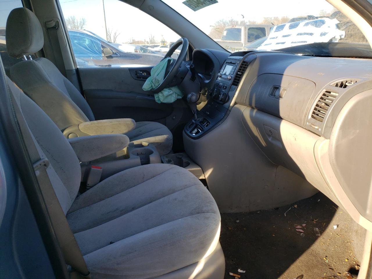 Photo 5 from auction – 2009 KIA SEDONA EX with VIN KNDMB233396277488