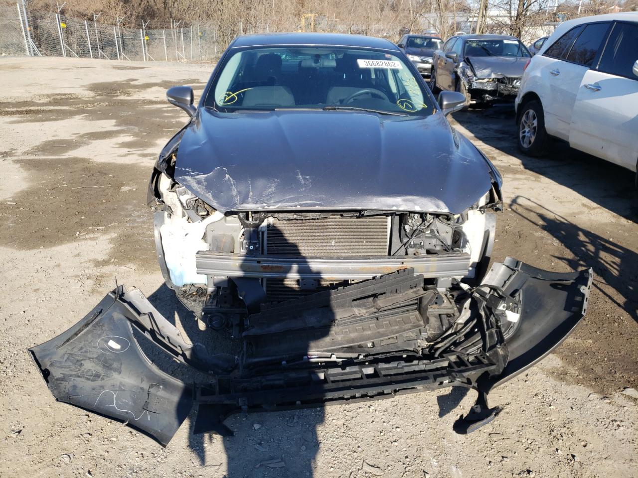 Photo 9 from auction – 2013 FORD FUSION SE with VIN 3FA6P0H78DR372009