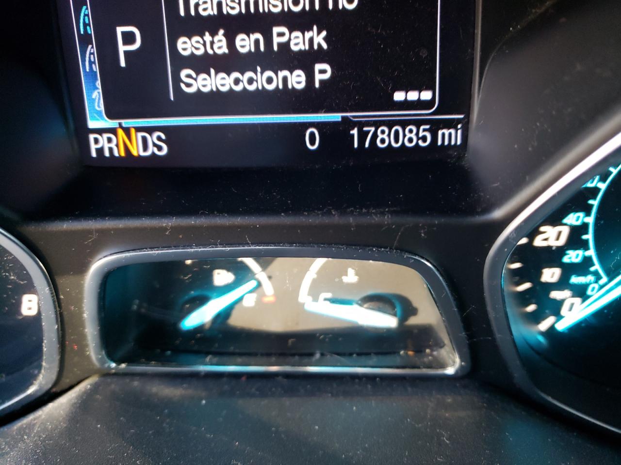 Photo 8 from auction – 2013 FORD ESCAPE SE with VIN 1FMCU9G97DUB56881