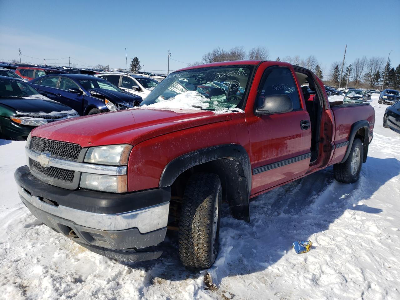 Photo 2 from auction – 2005 CHEVROLET SILVERADO with VIN 2GCEK19V951331711