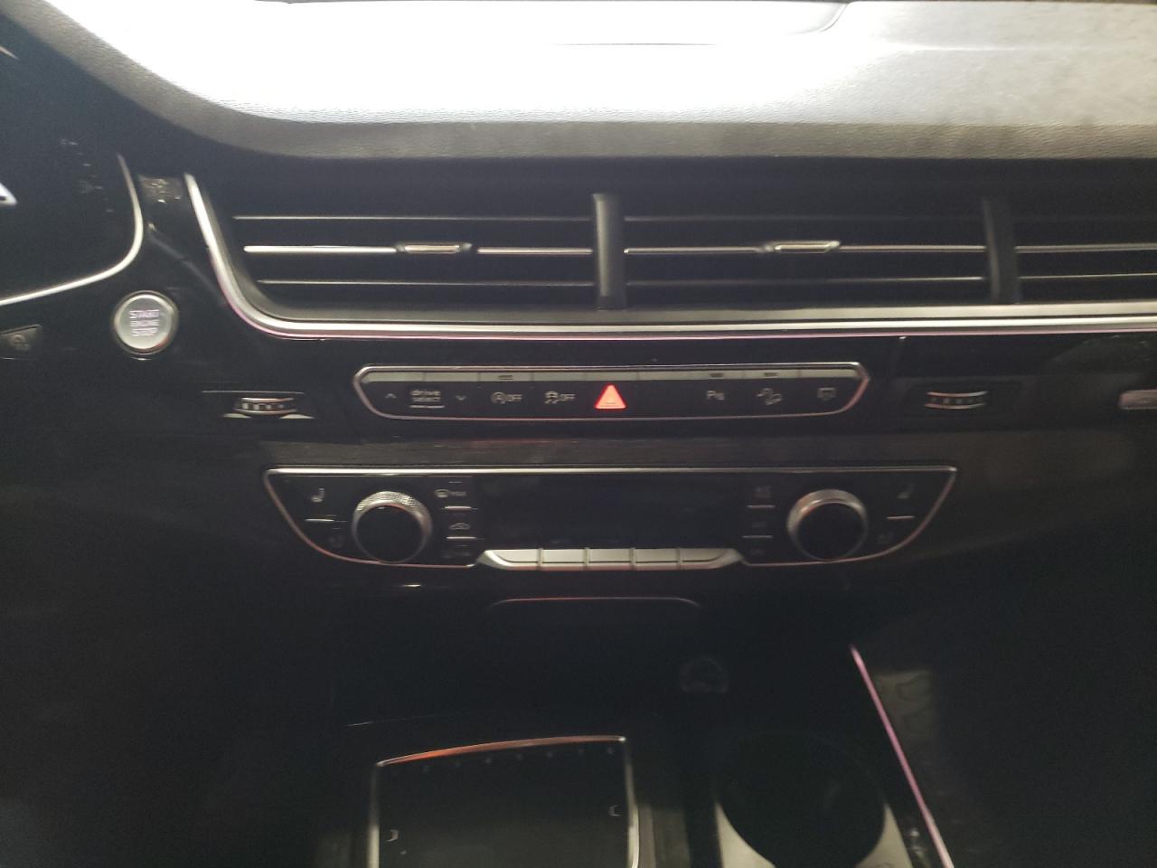 Photo 9 from auction – 2018 AUDI Q7 PRESTIG with VIN WA1VAAF77JD052274
