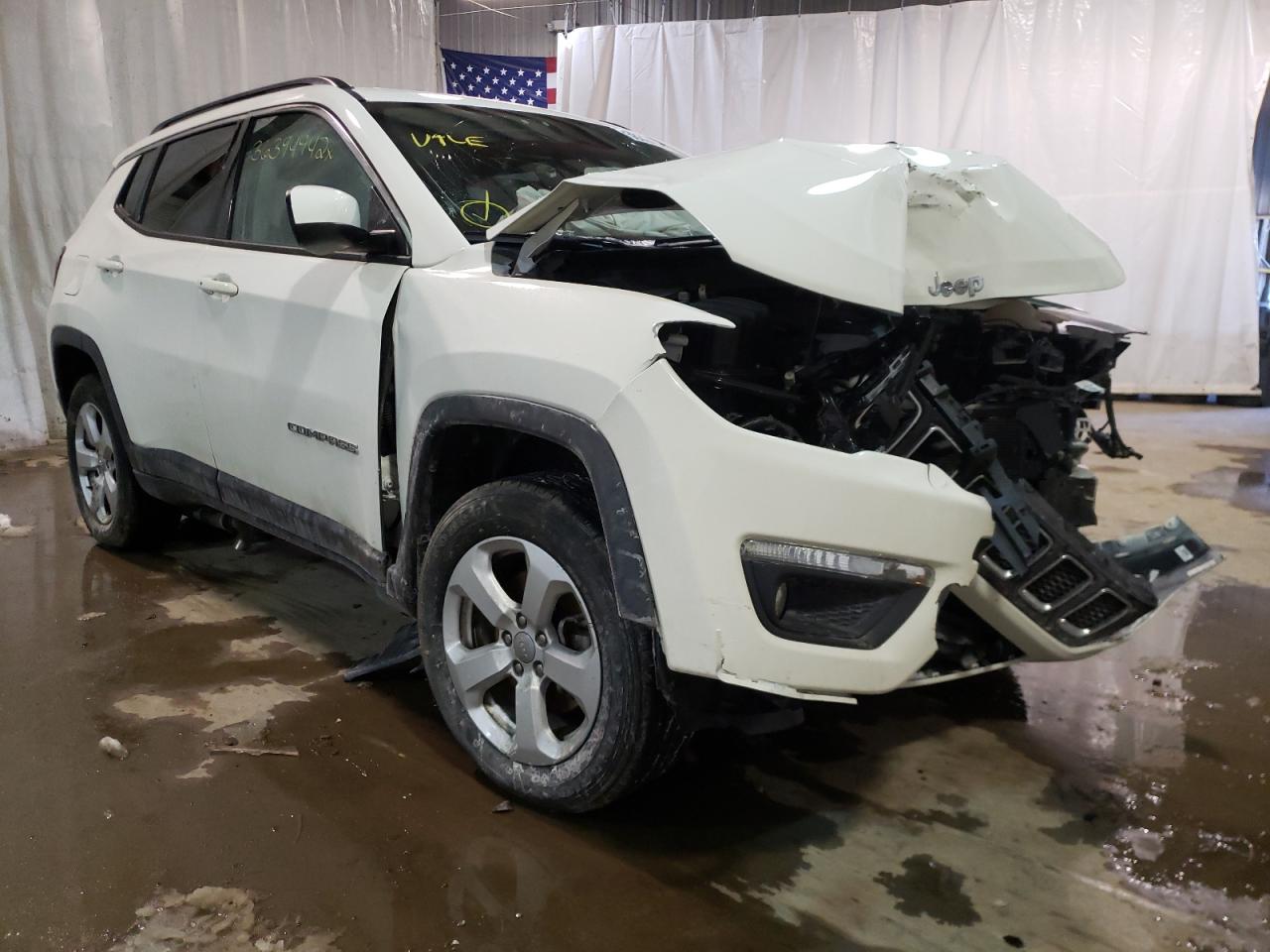 Фото 1 с аукциона – 2019 JEEP COMPASS LA с VIN 3C4NJDBB1KT648039