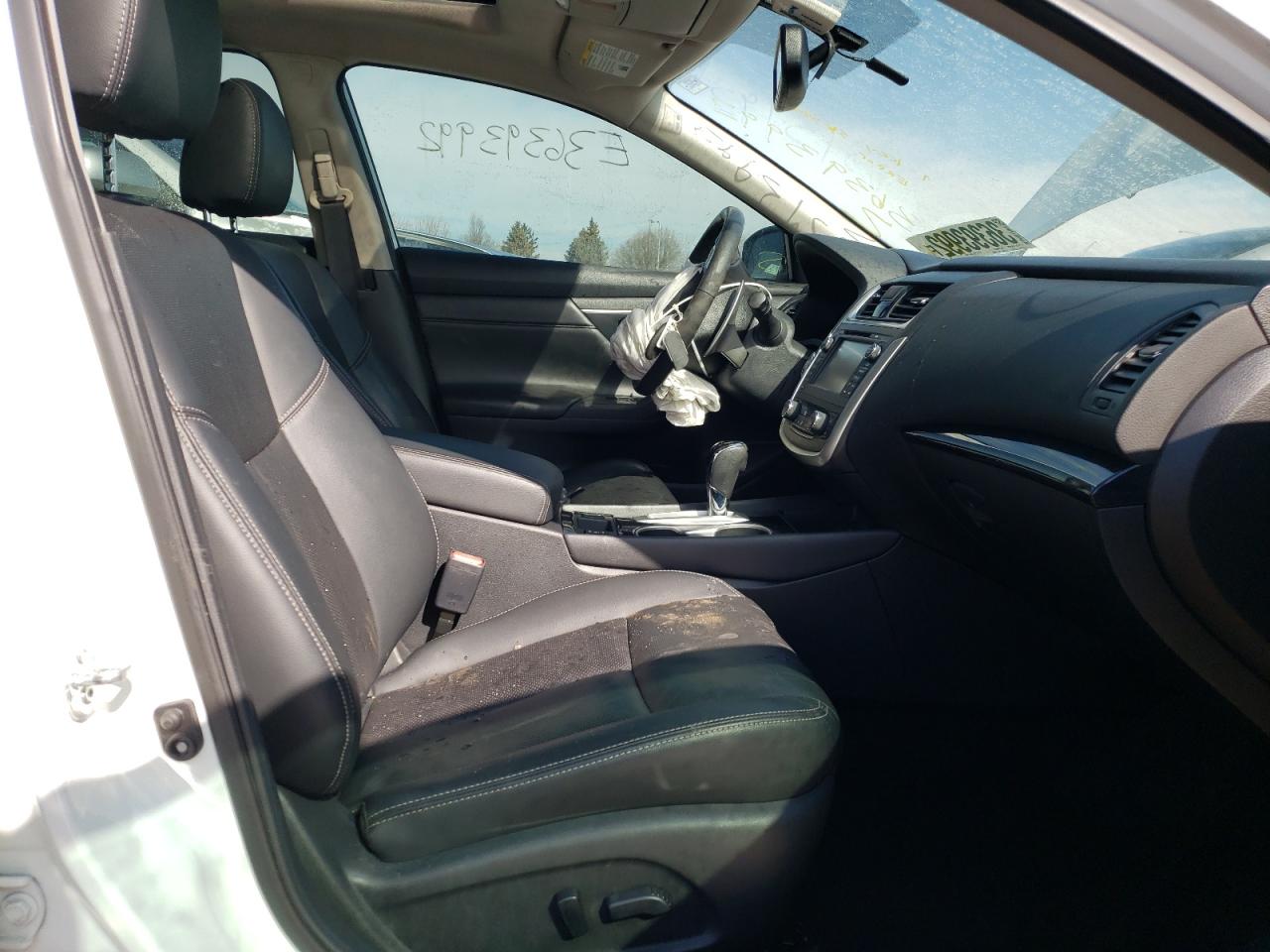 Photo 5 from auction – 2017 NISSAN ALTIMA 3.5 with VIN 1N4BL3APXHC166586