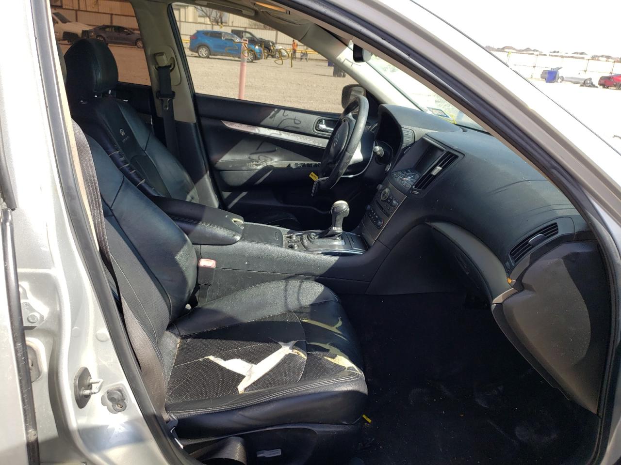 Photo 5 from auction – 2011 INFINITI G25 with VIN JN1DV6AR3BM451327