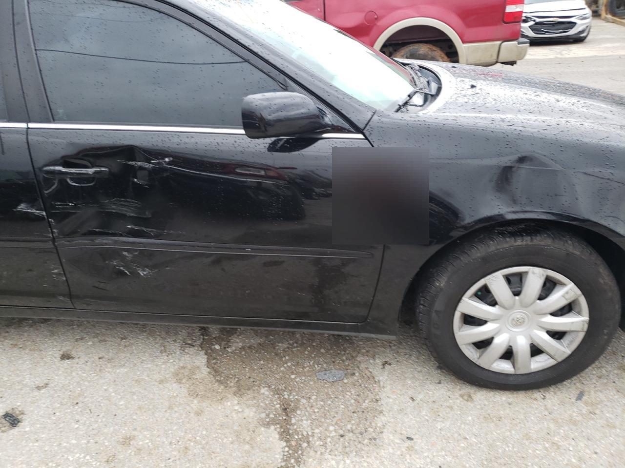 Photo 9 from auction – 2005 TOYOTA CAMRY LE with VIN 4T1BE32K75U400692