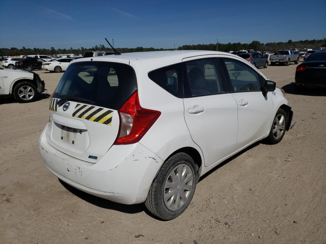 Photo 4 from auction – 2016 NISSAN VERSA NOTE with VIN 3N1CE2CP5GL361369