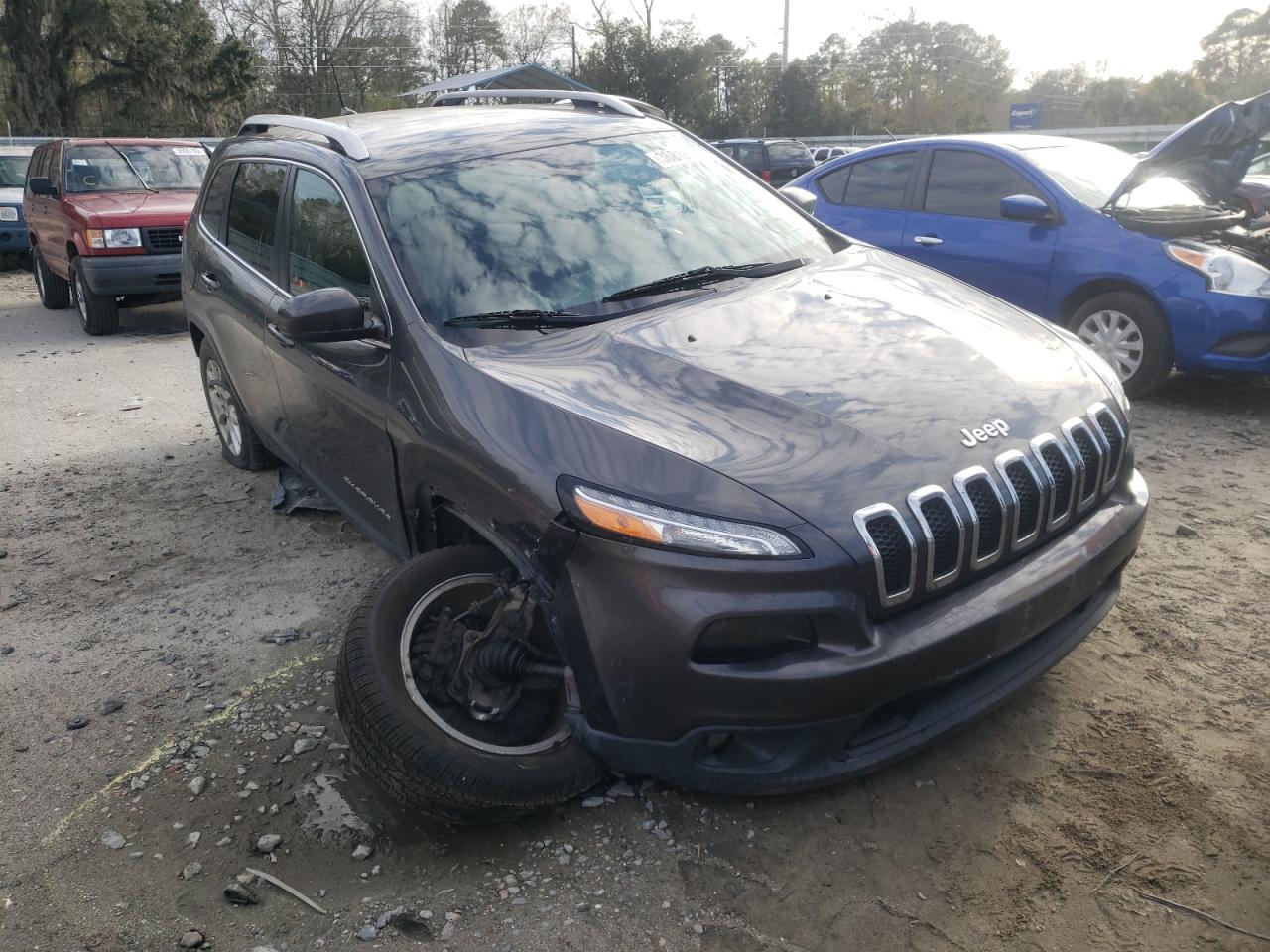 JEEP CHEROKEE L 2016 with VIN 1C4PJMCS3GW175690 - Photo from auction