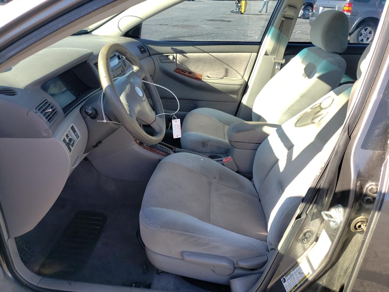 Photo 5 from auction – 2007 TOYOTA COROLLA with VIN 1NXBR32E77Z889595