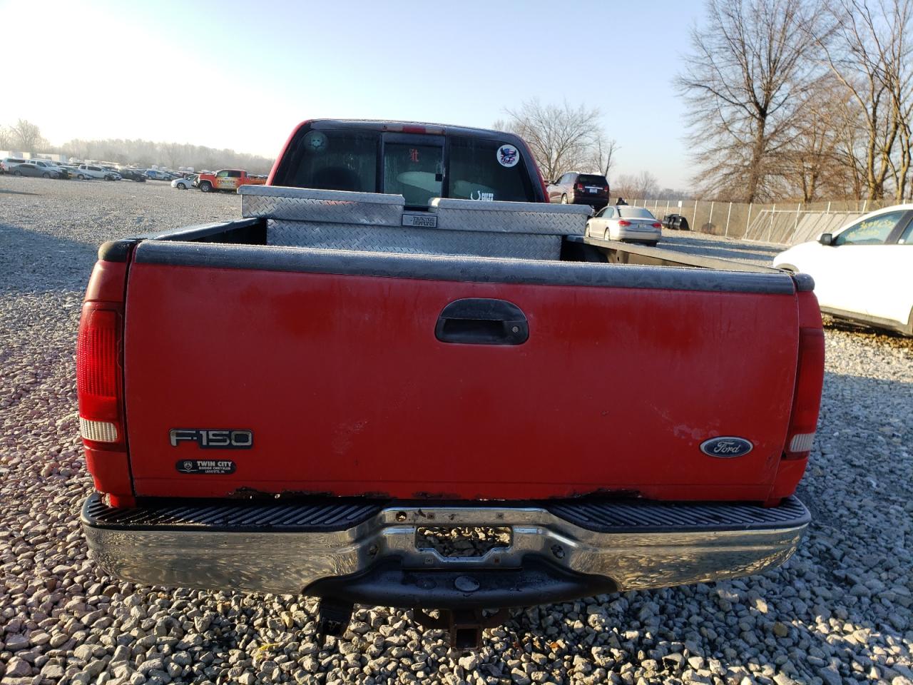 Photo 6 from auction – 1998 FORD F150 with VIN 1FTRF18L0WKA80682