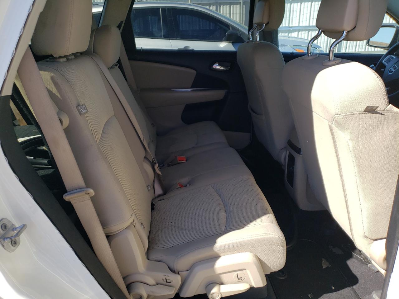 Photo 6 from auction – 2016 DODGE JOURNEY SE with VIN 3C4PDCAB6GT195135