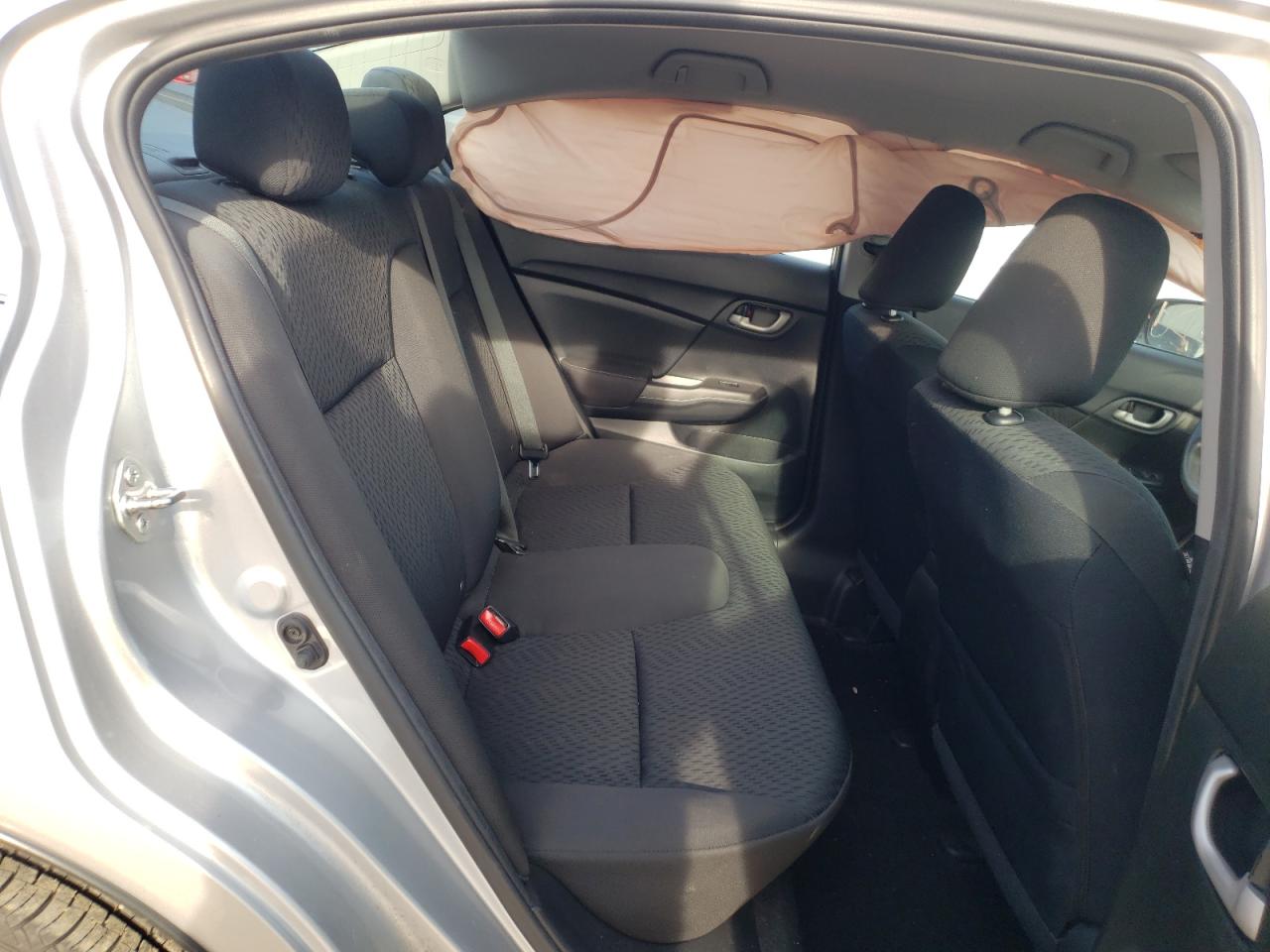 Photo 6 from auction – 2015 HONDA CIVIC LX with VIN 19XFB2F57FE116105