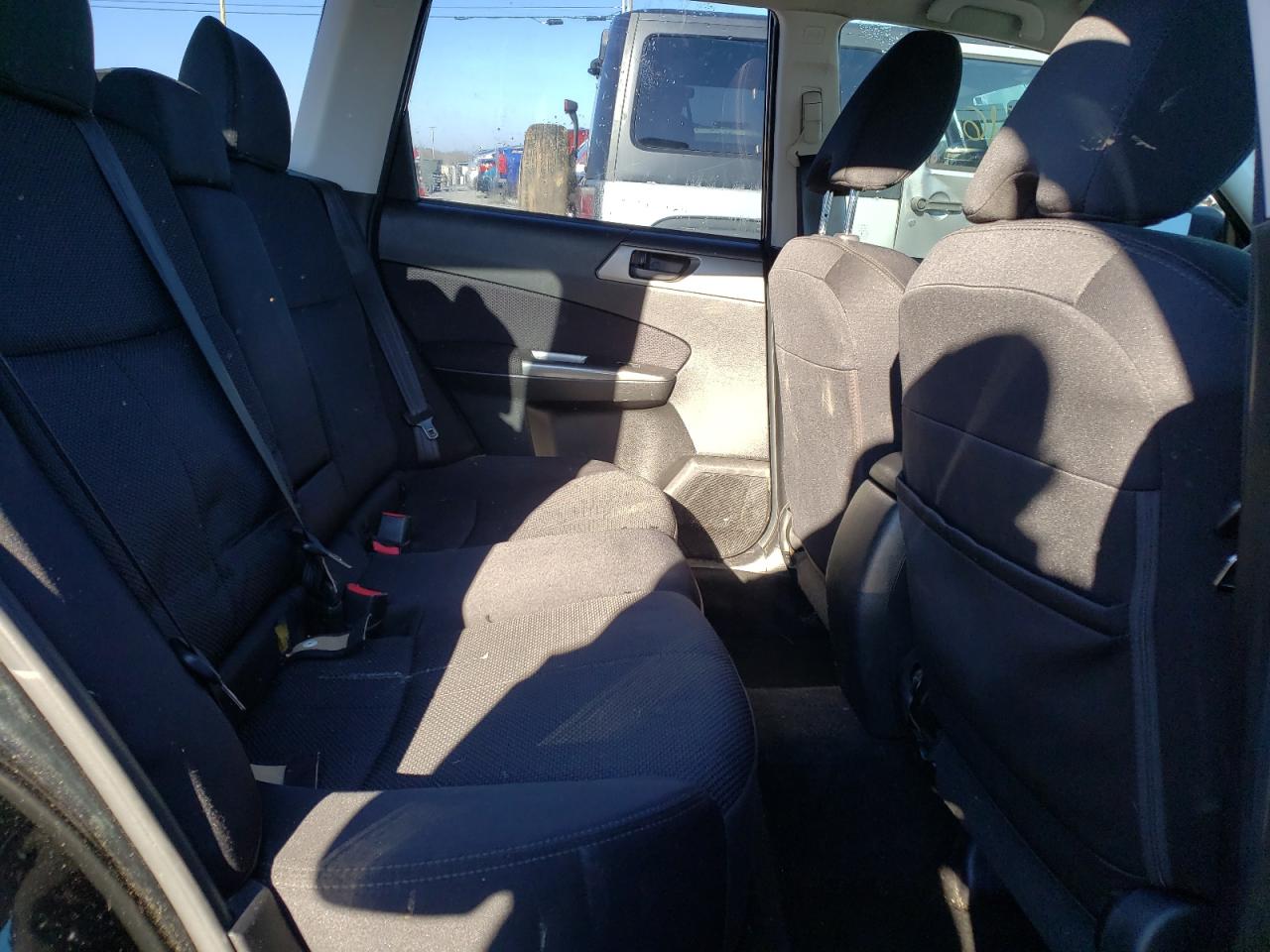 Photo 6 from auction – 2013 SUBARU FORESTER 2 with VIN JF2SHABC5DH418643