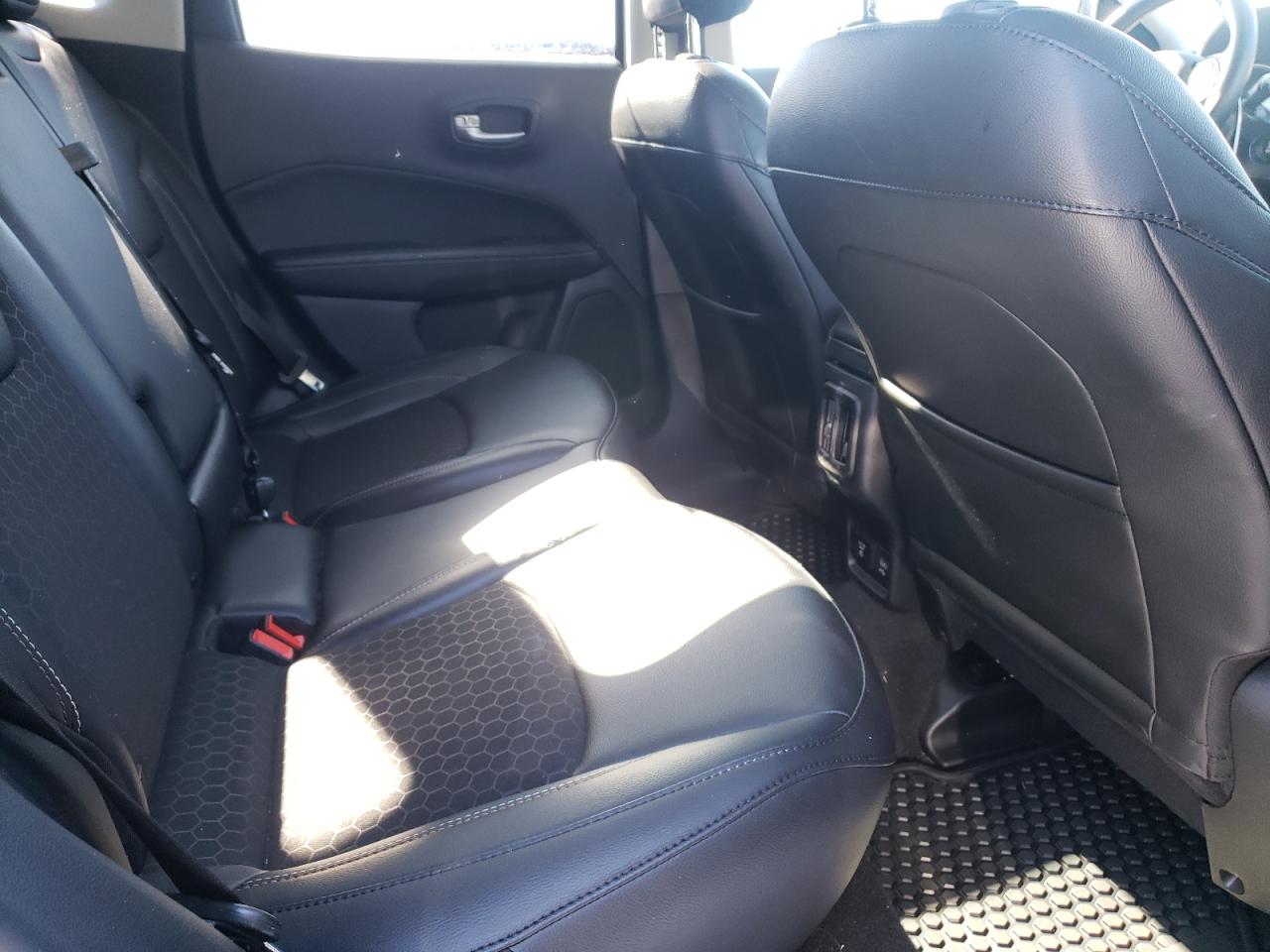Photo 6 from auction – 2021 JEEP COMPASS LA with VIN 3C4NJDBB5MT506750