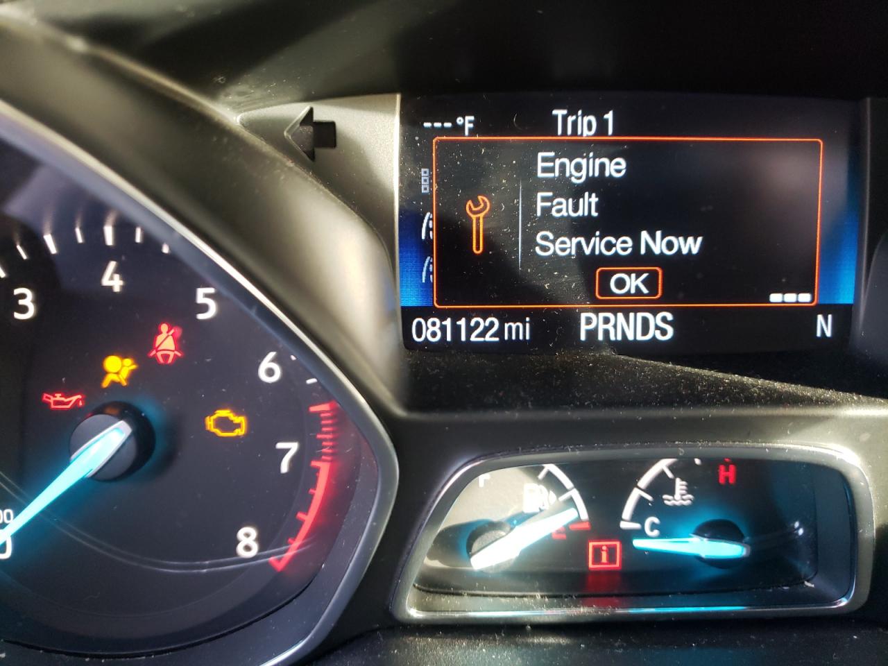 Photo 8 from auction – 2018 FORD ESCAPE SEL with VIN 1FMCU9HD2JUB55250
