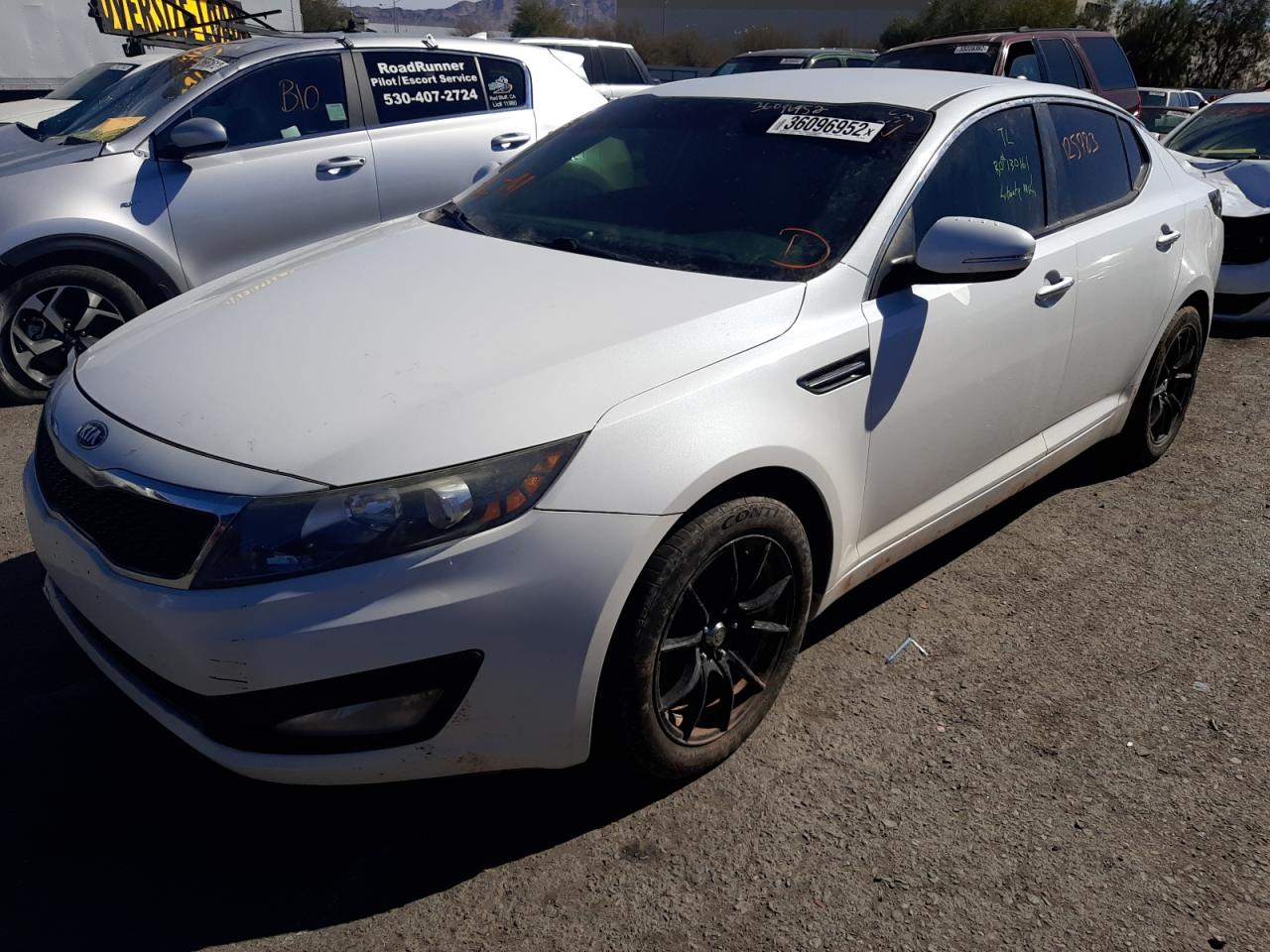 Photo 2 from auction – 2013 KIA OPTIMA LX with VIN 5XXGM4A70DG093709