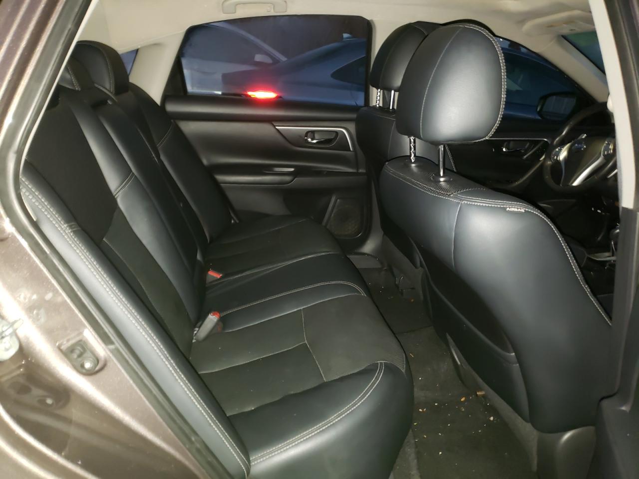 Photo 6 from auction – 2017 NISSAN ALTIMA 3.5 with VIN 1N4BL3APXHC134611