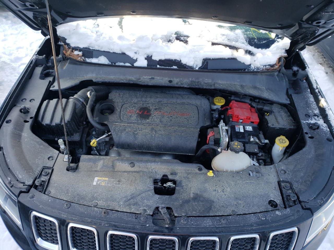 Photo 7 from auction – 2019 JEEP COMPASS LA with VIN 3C4NJDBB5KT847174